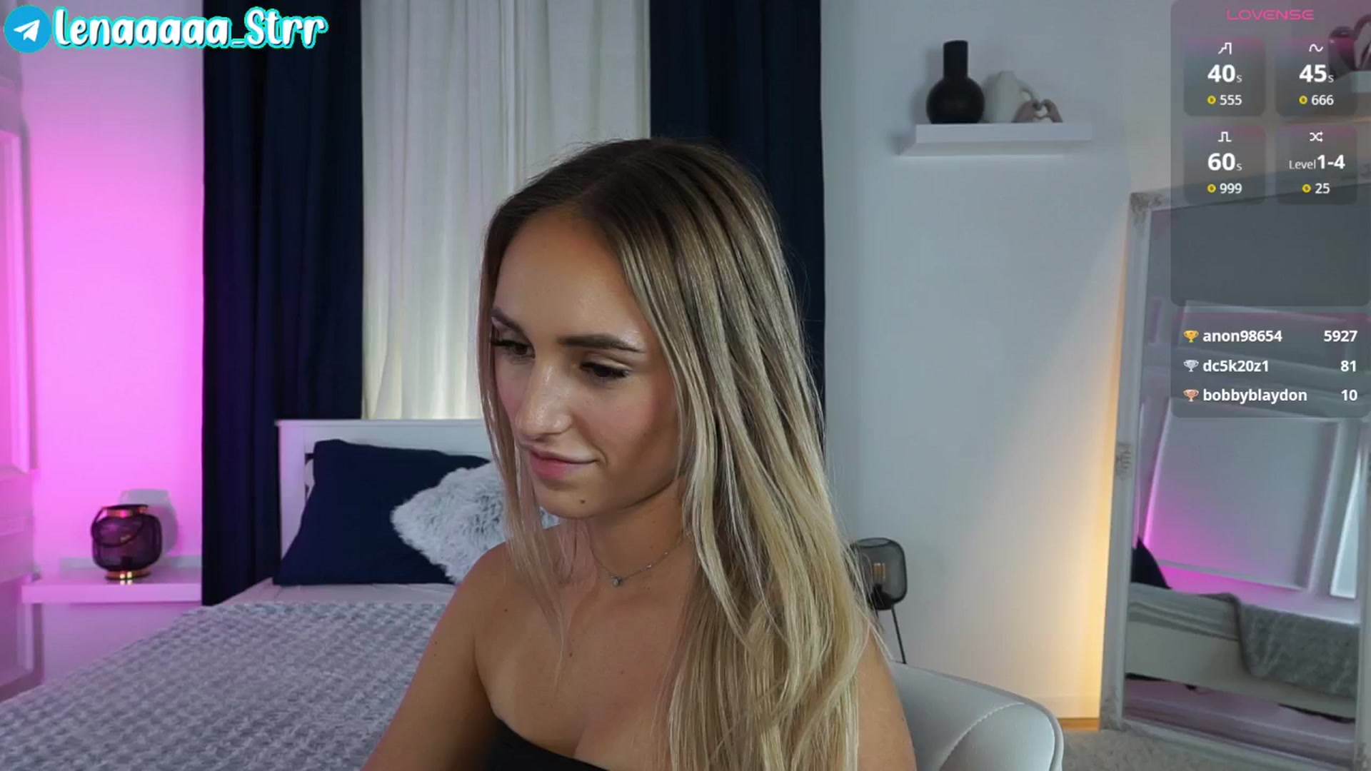 Gallery image thumbnail from LenaaStar's myfreecams stream on, 12/23/2025, 20:39 image 13 of 20