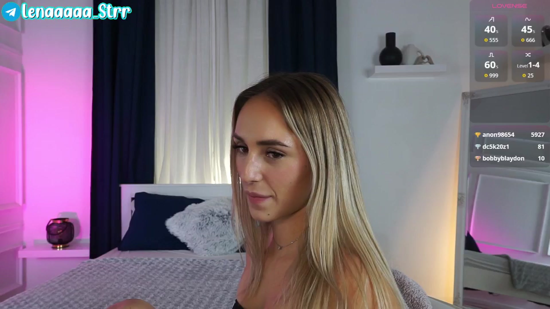 Gallery image thumbnail from LenaaStar's myfreecams stream on, 12/23/2025, 20:39 image 3 of 20