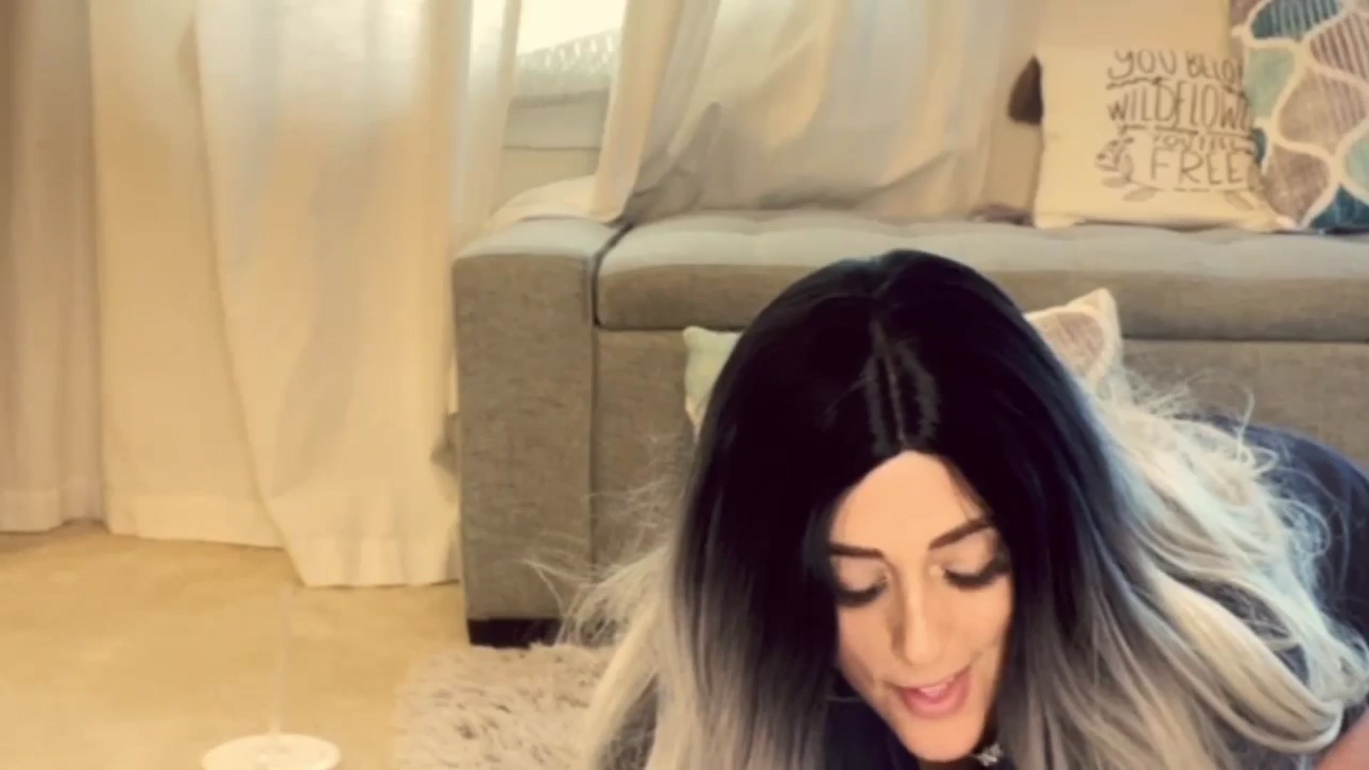Gallery image thumbnail from Lenajane's myfreecams stream on, 10/12/2024, 20:38 image 18 of 20