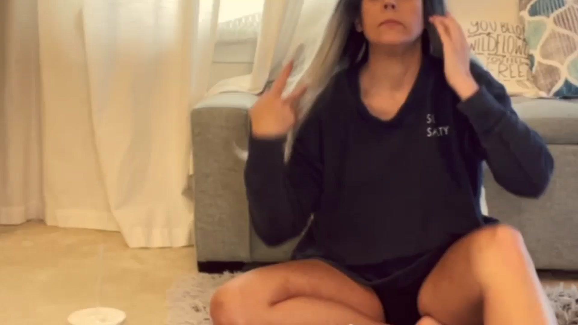Gallery image thumbnail from Lenajane's myfreecams stream on, 10/12/2024, 20:38 image 1 of 20