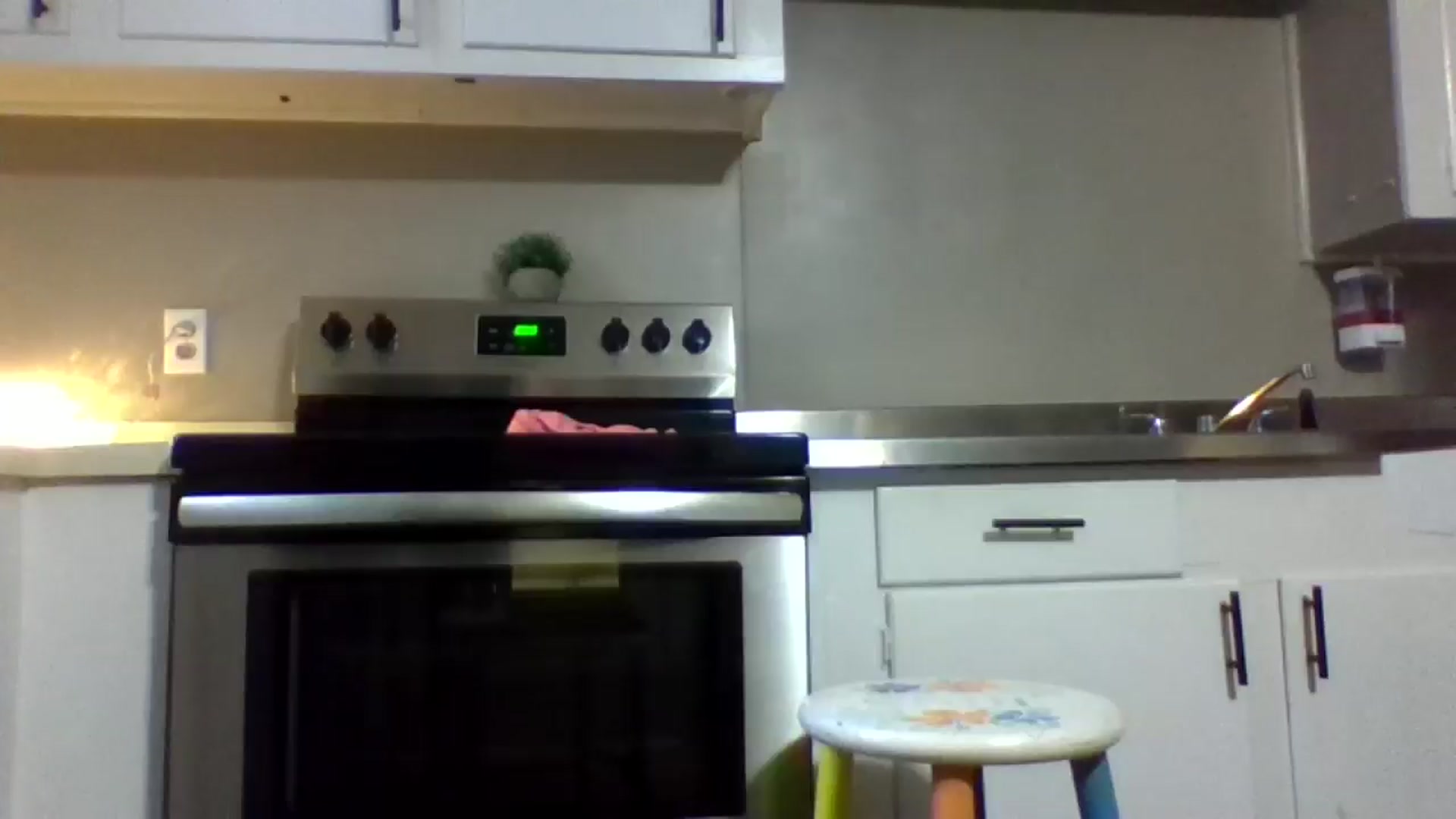Gallery image thumbnail from LeniHill's myfreecams stream on, 11/20/2024, 18:20 image 5 of 20