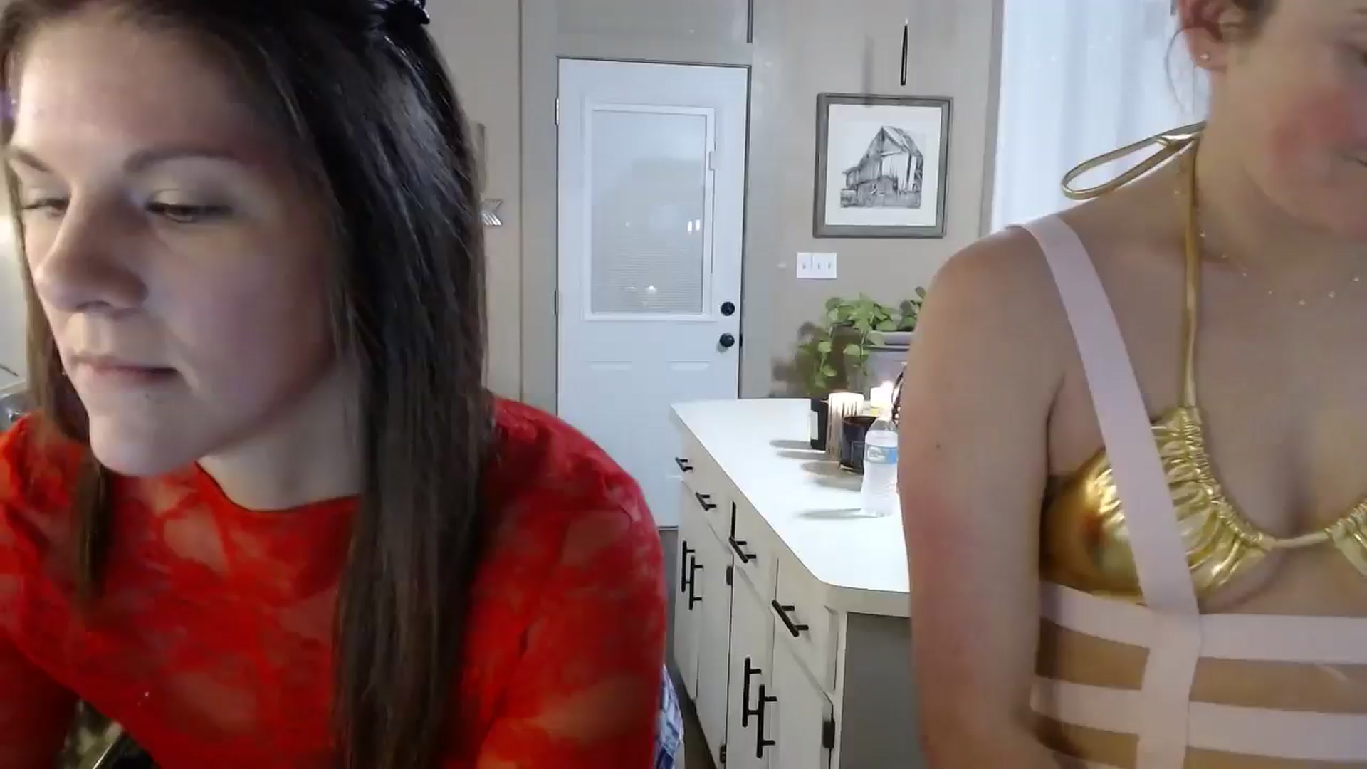Gallery image thumbnail from LeniHill's myfreecams stream on, 01/18/2025, 01:58 image 20 of 20