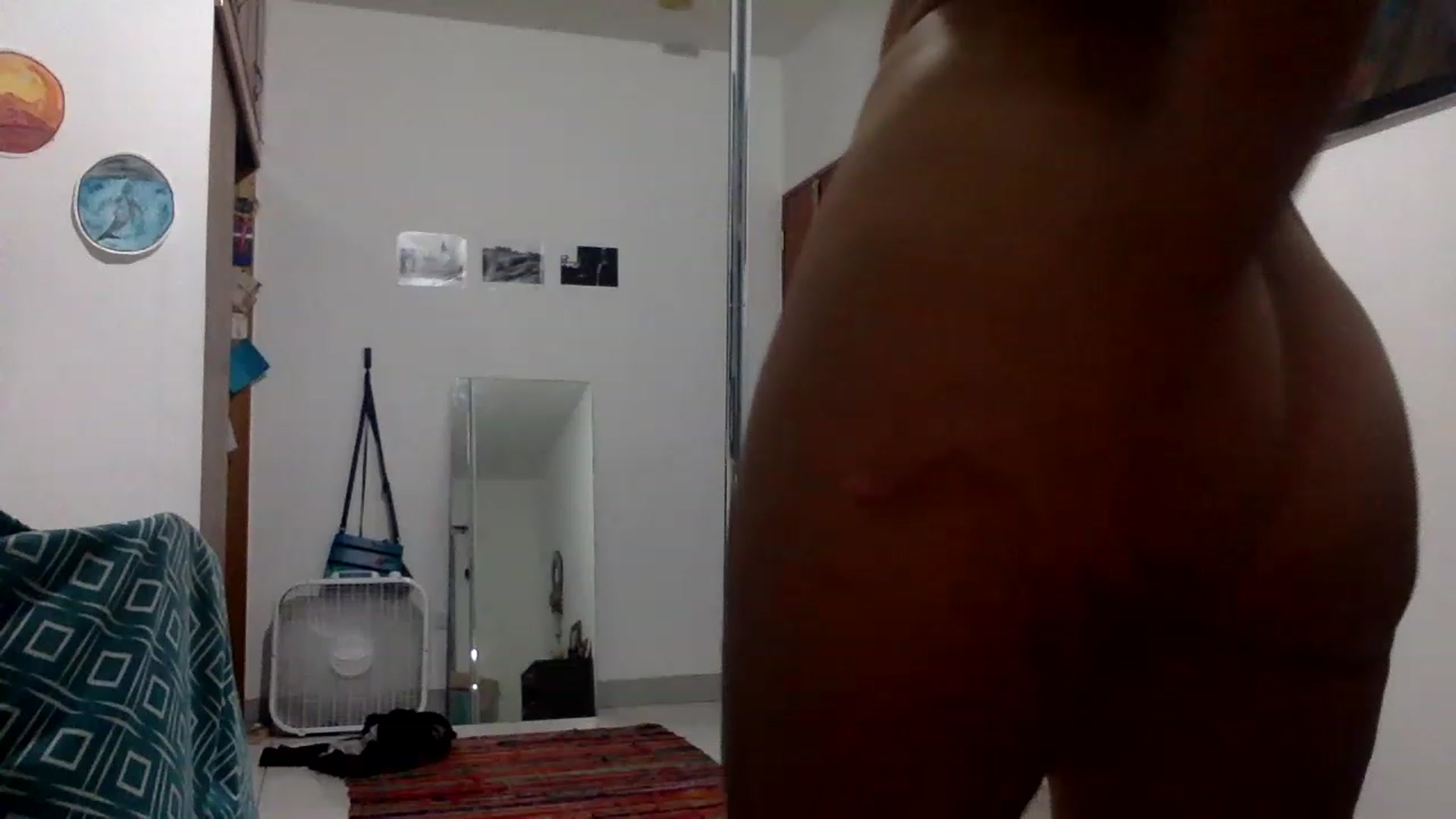 Gallery image thumbnail from Leo_Hazey's myfreecams stream on, 01/04/2023, 10:50 image 4 of 20