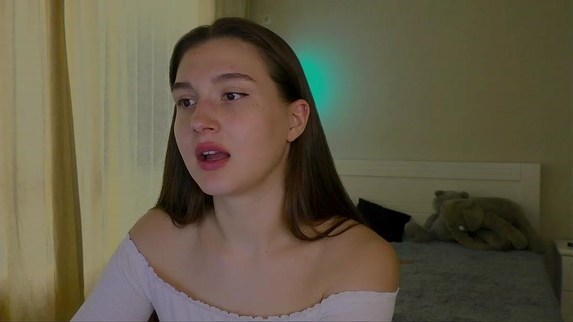 Gallery image thumbnail from LeraNuttella's myfreecams stream on, 03/27/2023, 08:59 image 4 of 20