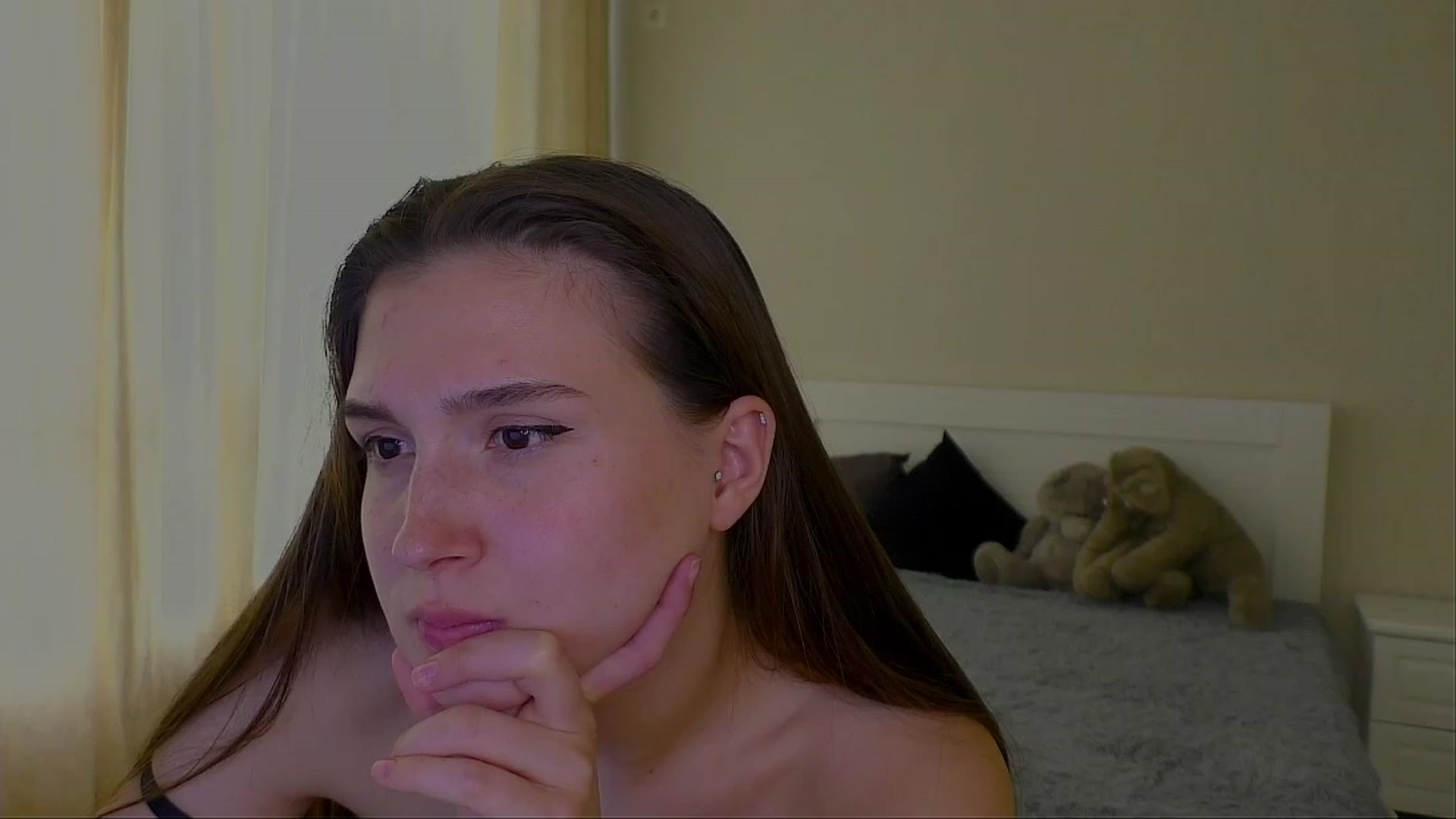 Gallery image thumbnail from LeraNuttella's myfreecams stream on, 03/29/2023, 09:59 image 4 of 20