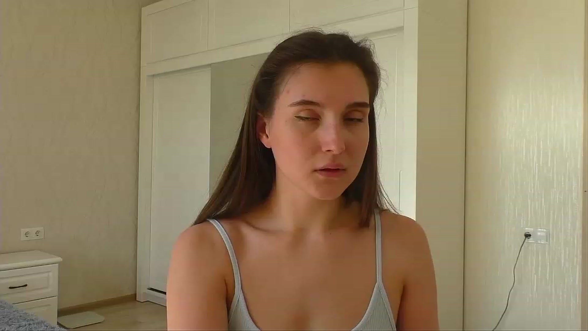 Gallery image thumbnail from LeraNuttella's myfreecams stream on, 04/22/2023, 12:28 image 13 of 20