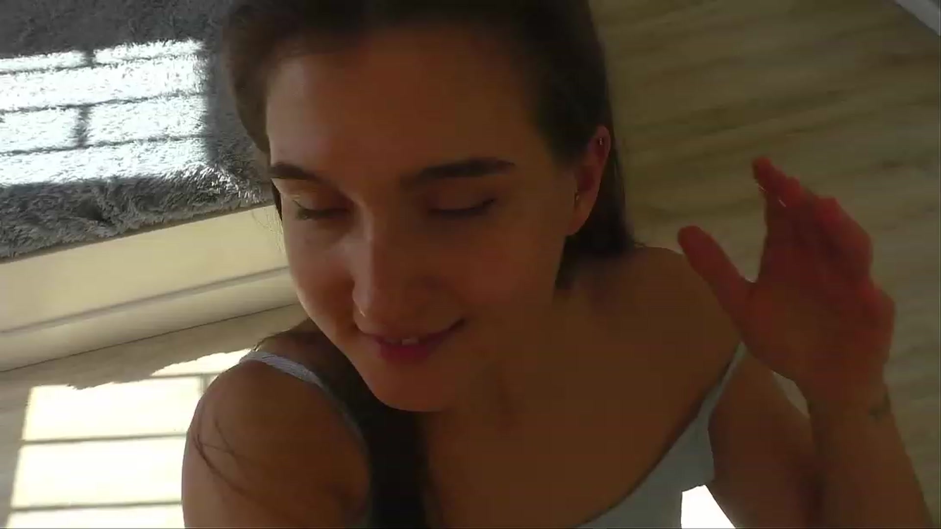Gallery image thumbnail from LeraNuttella's myfreecams stream on, 04/22/2023, 12:28 image 3 of 20
