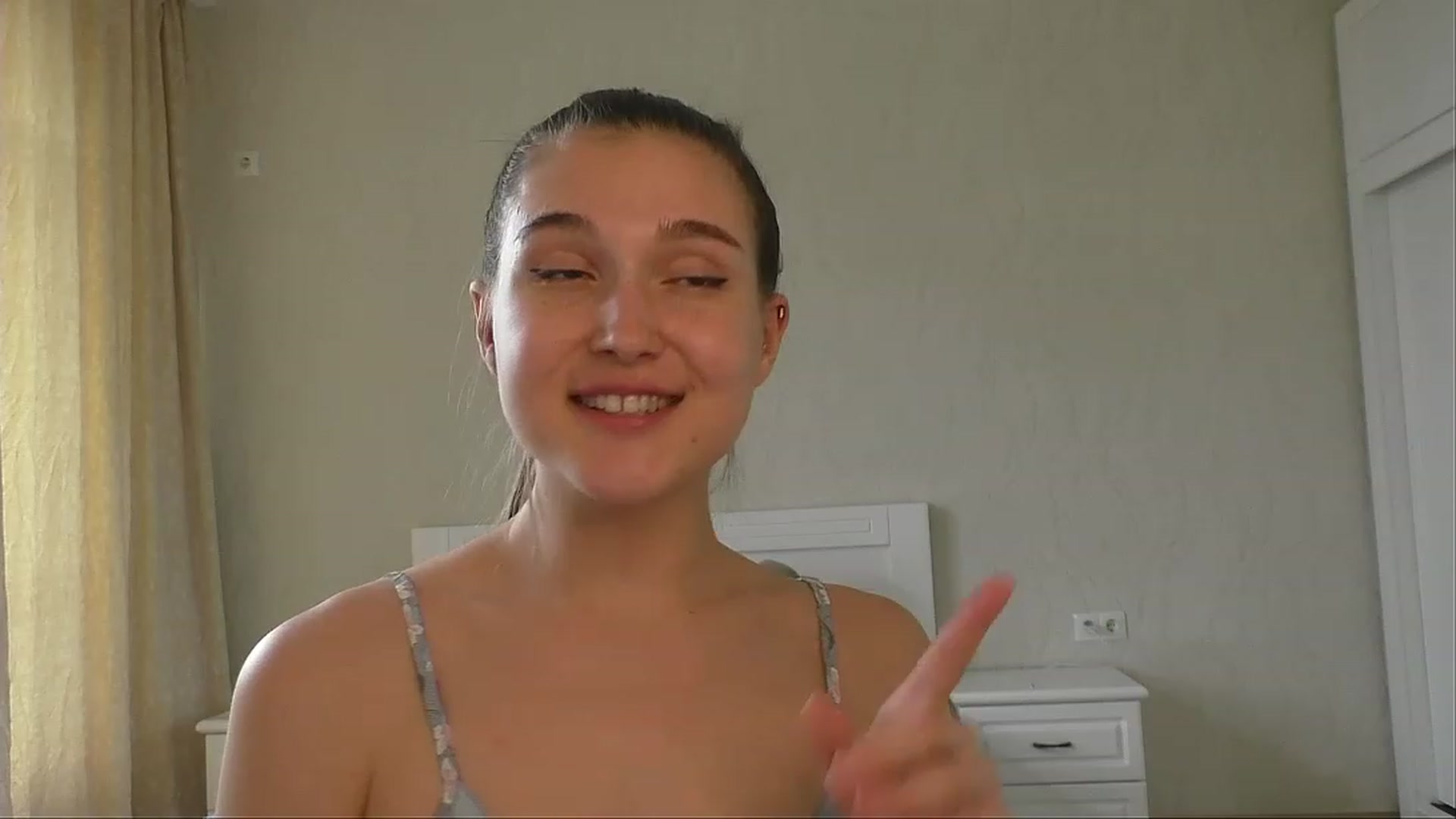 Gallery image thumbnail from LeraNuttella's myfreecams stream on, 04/23/2023, 12:27 image 17 of 20