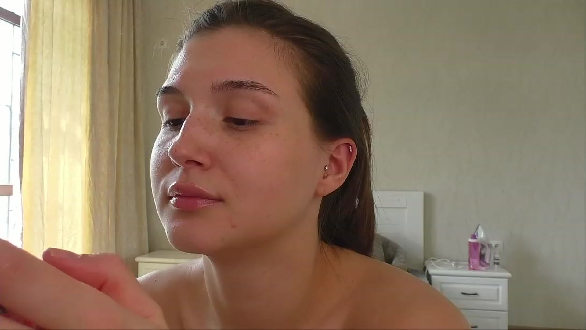Gallery image thumbnail from LeraNuttella's myfreecams stream on, 04/26/2023, 10:02 image 18 of 20
