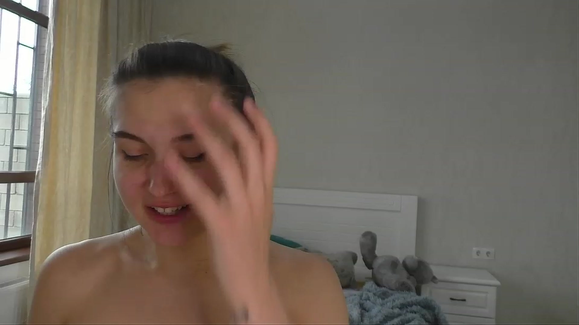 Gallery image thumbnail from LeraNuttella's myfreecams stream on, 05/12/2023, 10:57 image 18 of 20