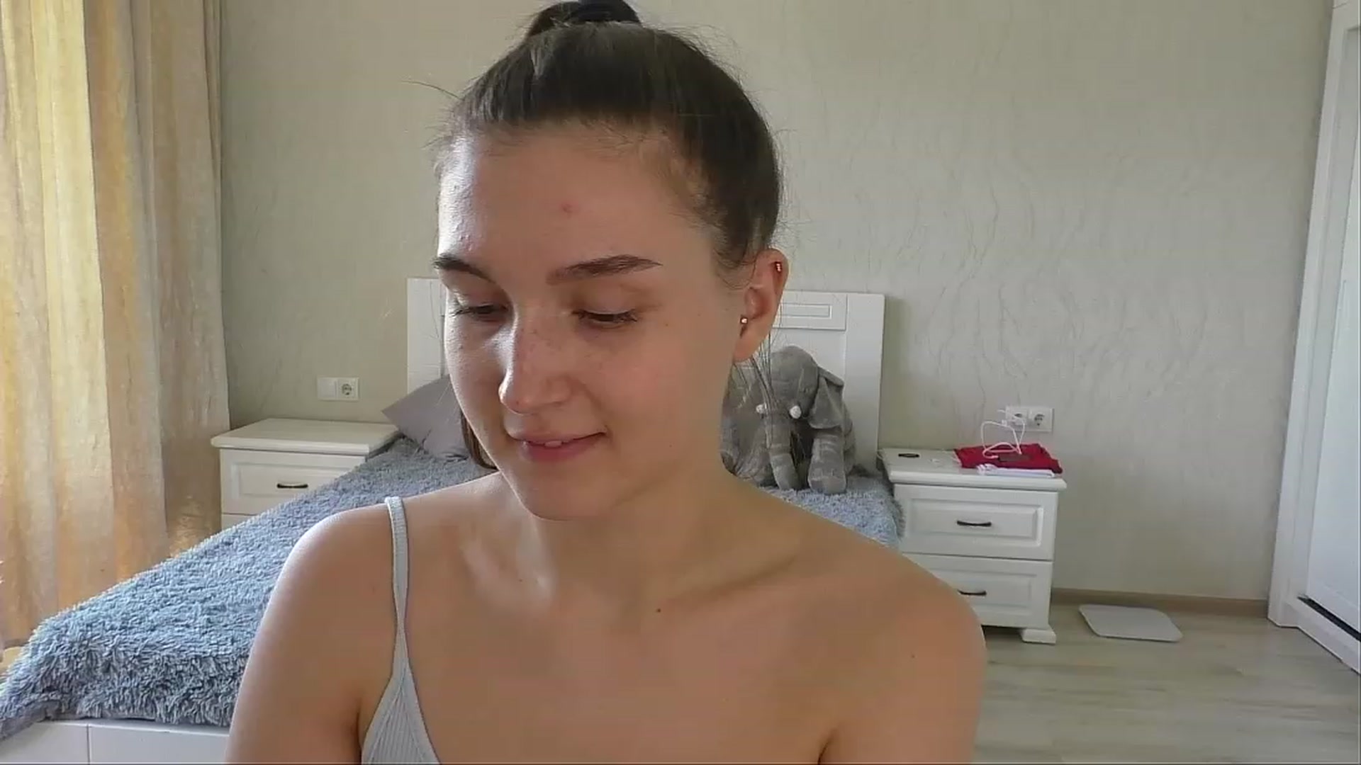 Gallery image thumbnail from LeraNuttella's myfreecams stream on, 05/22/2023, 09:14 image 7 of 20