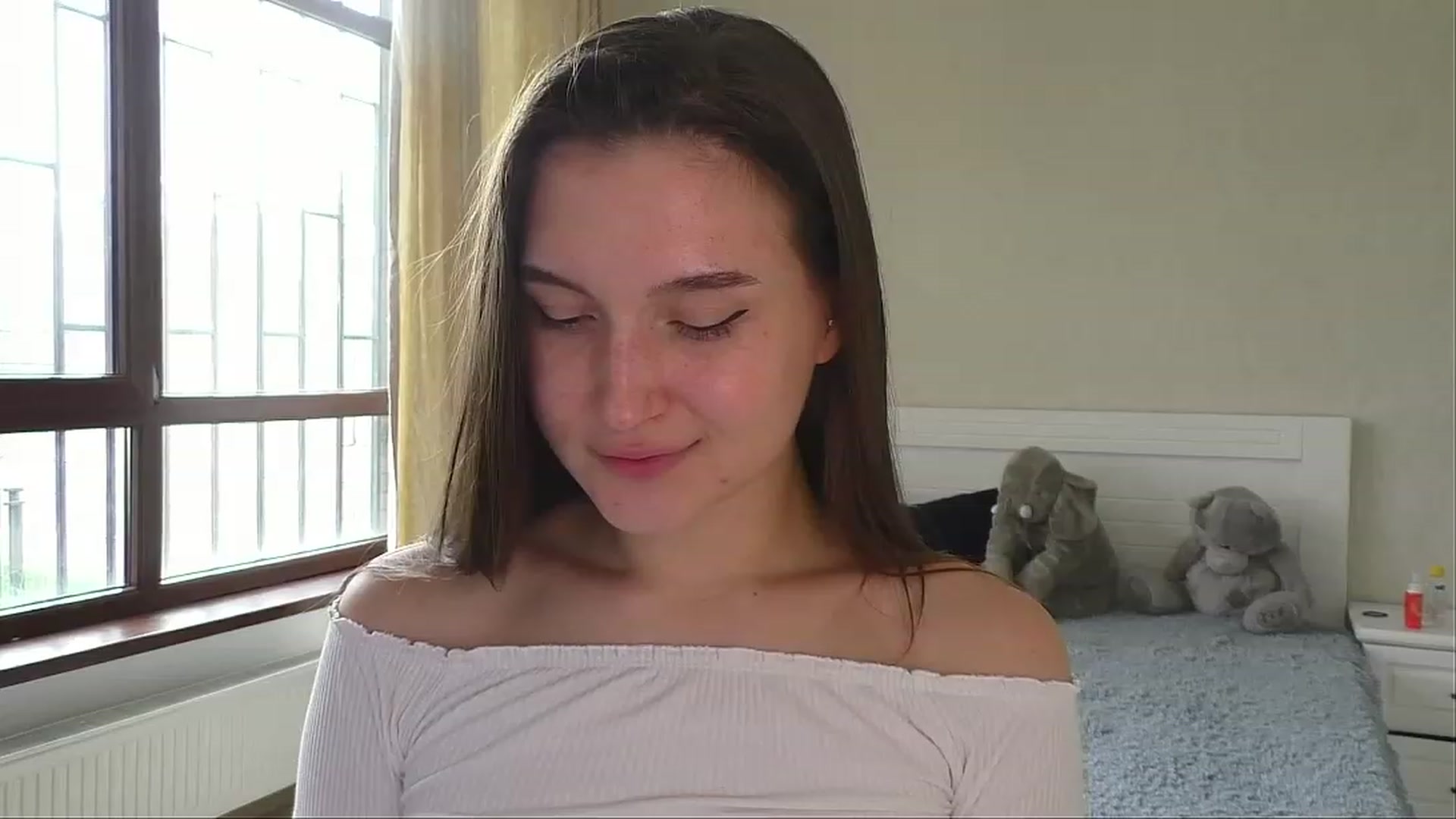 Gallery image thumbnail from LeraNuttella's myfreecams stream on, 06/04/2023, 10:12 image 20 of 20