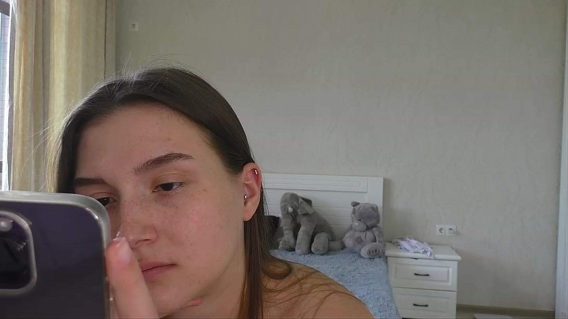 Gallery image thumbnail from LeraNuttella's myfreecams stream on, 06/13/2023, 07:43 image 12 of 20