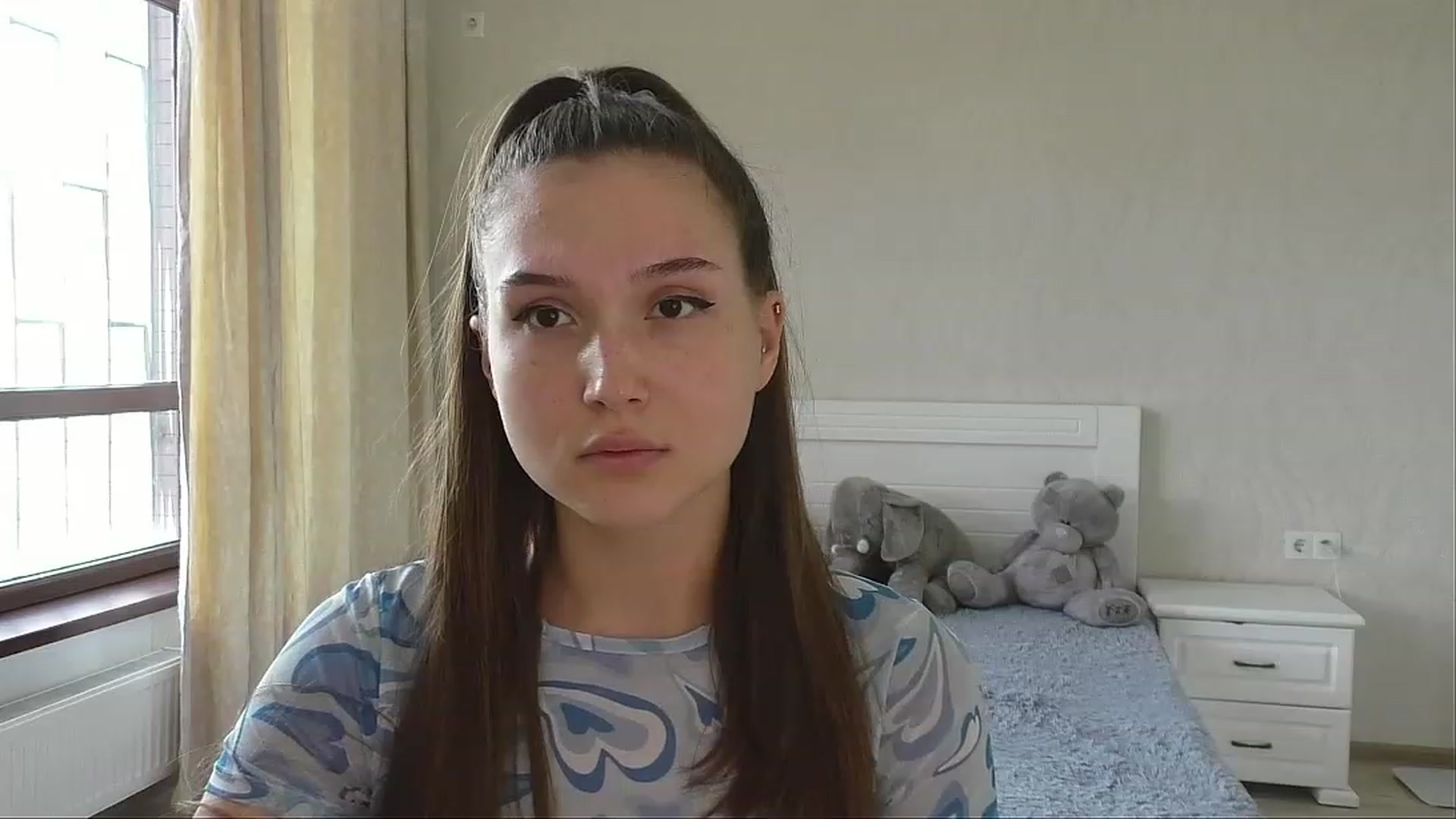 Gallery image thumbnail from LeraNuttella's myfreecams stream on, 06/14/2023, 09:34 image 8 of 20