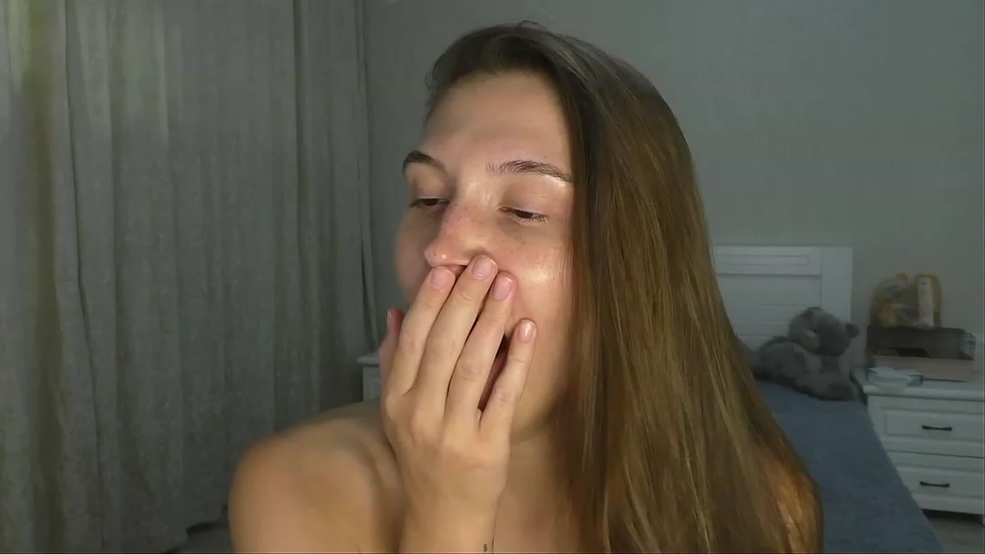 Gallery image thumbnail from LeraNuttella's myfreecams stream on, 07/08/2023, 20:05 image 13 of 20