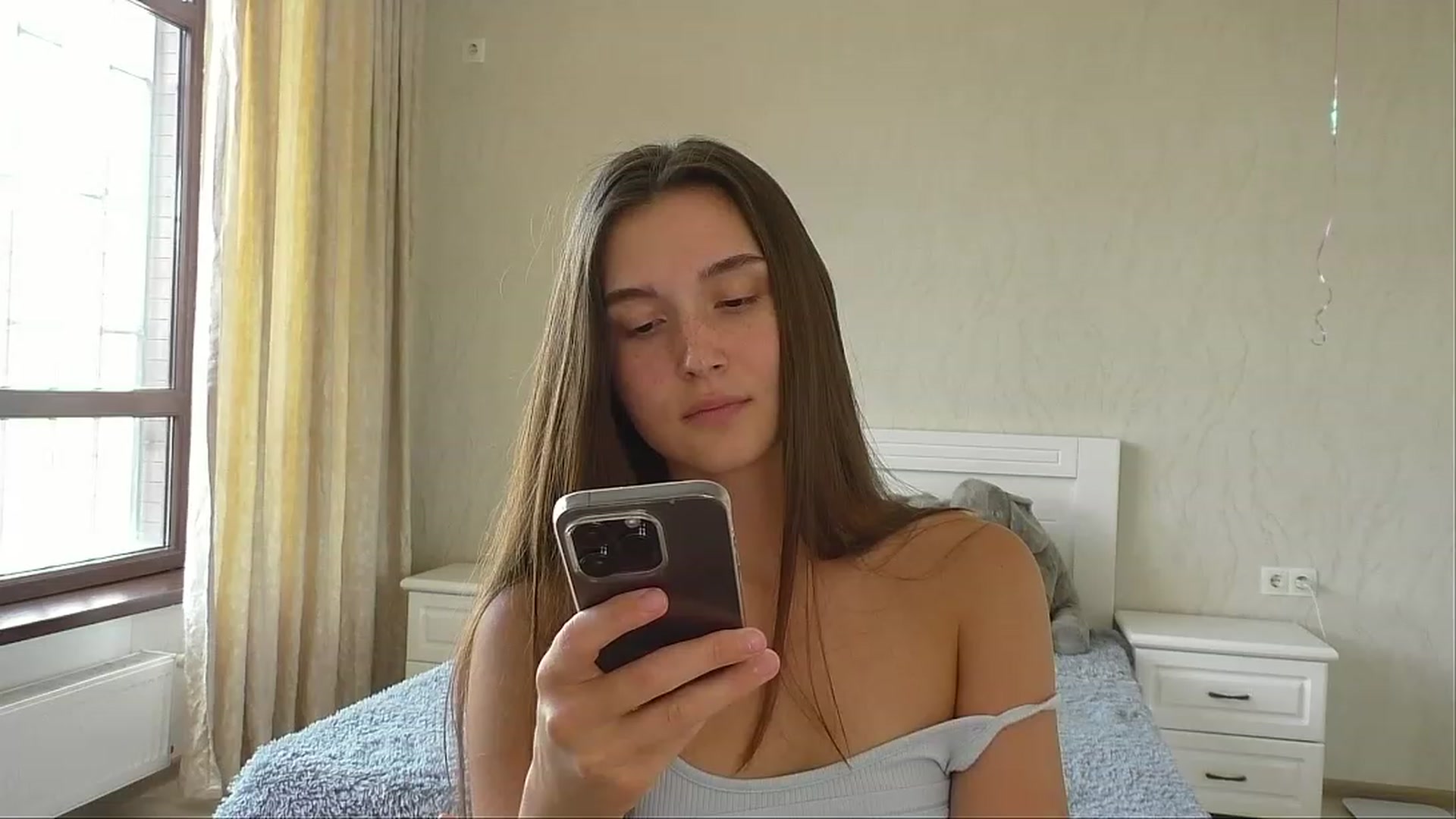 Gallery image thumbnail from LeraNuttella's myfreecams stream on, 07/26/2023, 07:28 image 18 of 20