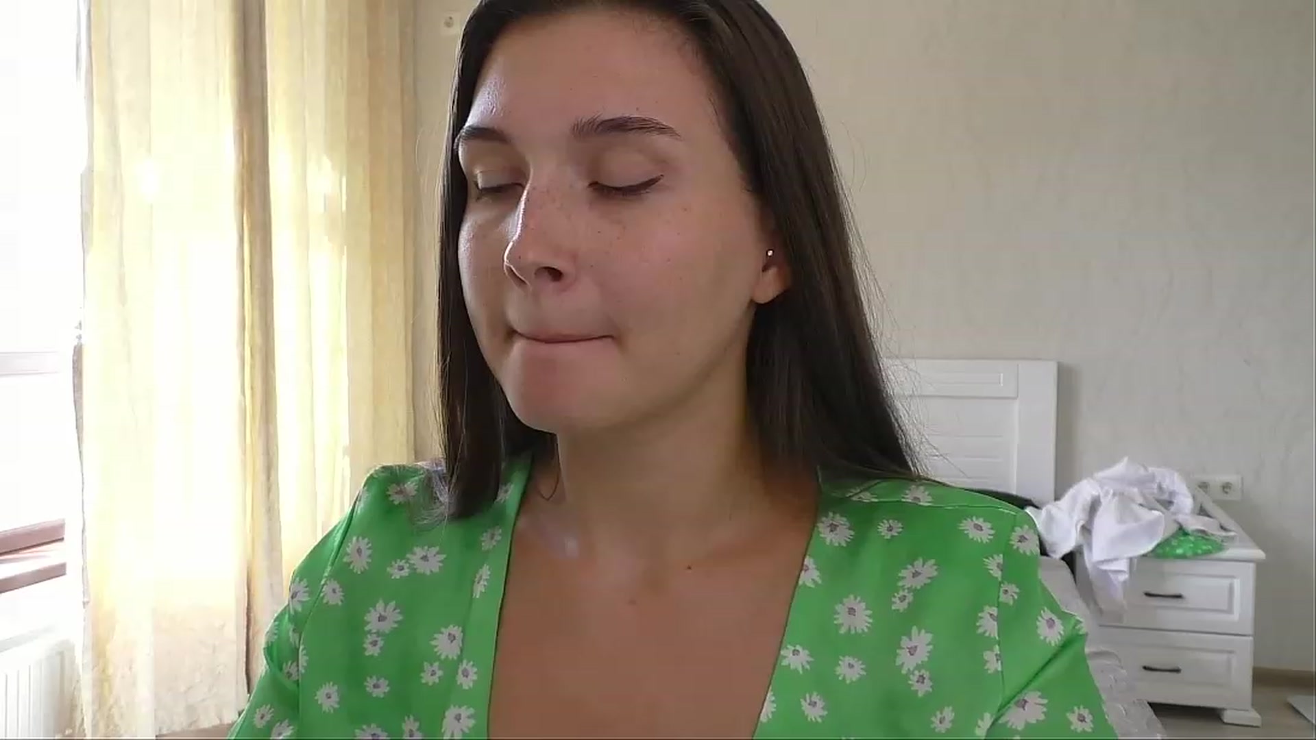 Gallery image thumbnail from LeraNuttella's myfreecams stream on, 09/16/2023, 10:22 image 3 of 20