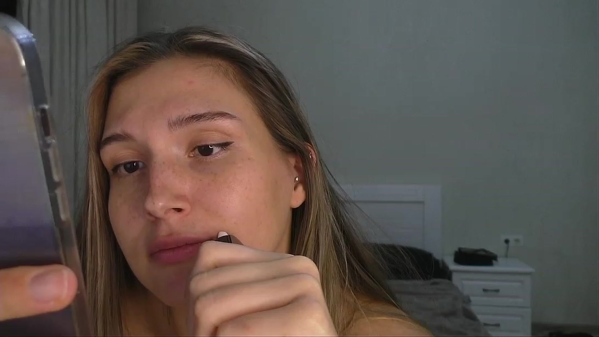 Gallery image thumbnail from LeraNuttella's myfreecams stream on, 12/09/2023, 17:23 image 17 of 20