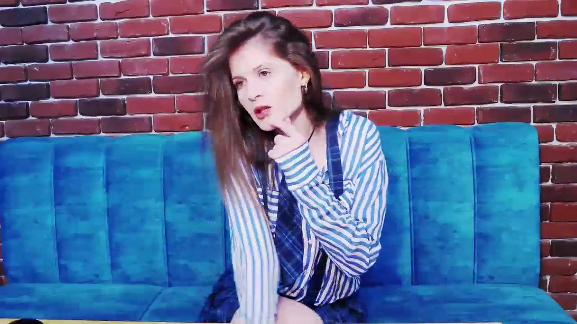 Gallery image thumbnail from LeslieKat's myfreecams stream on, 09/04/2023, 18:52 image 7 of 20