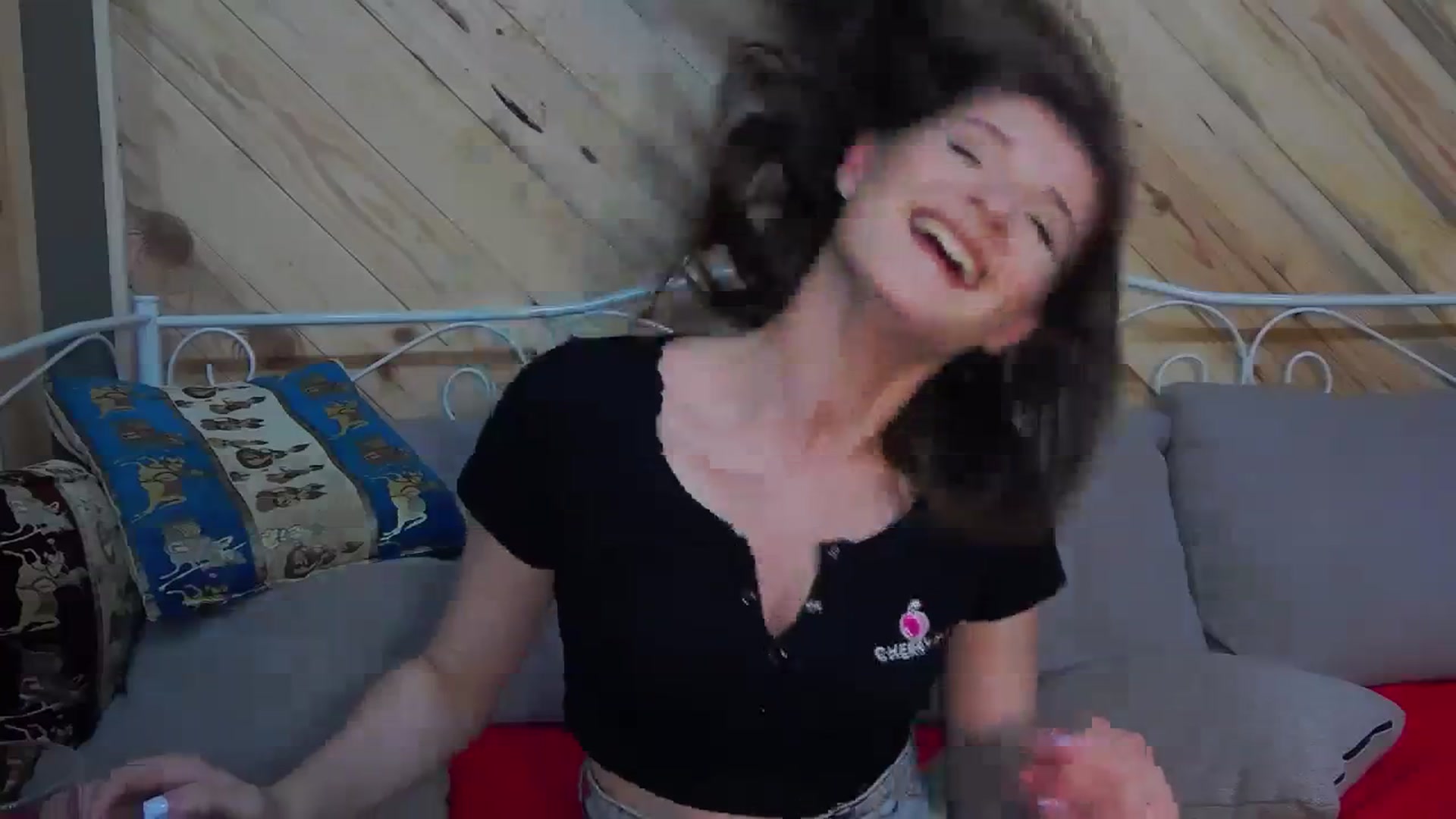 Gallery image thumbnail from LeslieKat's myfreecams stream on, 11/13/2023, 20:21 image 8 of 20