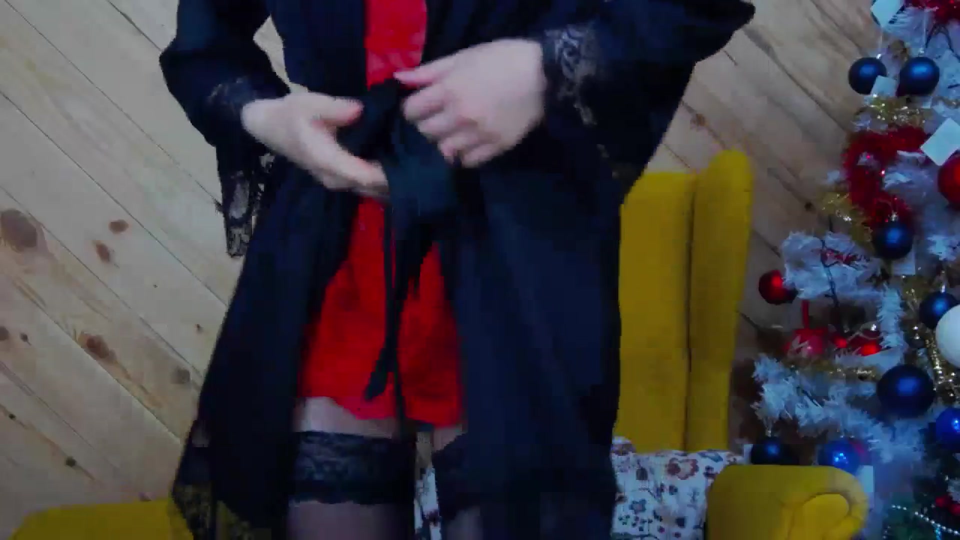Gallery image thumbnail from LeslieKat's myfreecams stream on, 12/24/2023, 20:45 image 7 of 20