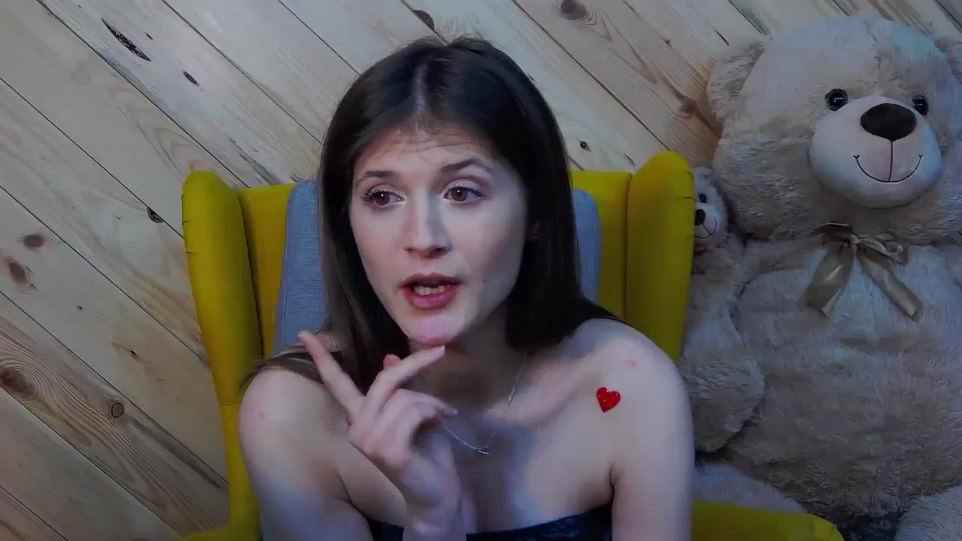 Gallery image thumbnail from LeslieKat's myfreecams stream on, 01/14/2024, 20:22 image 11 of 20