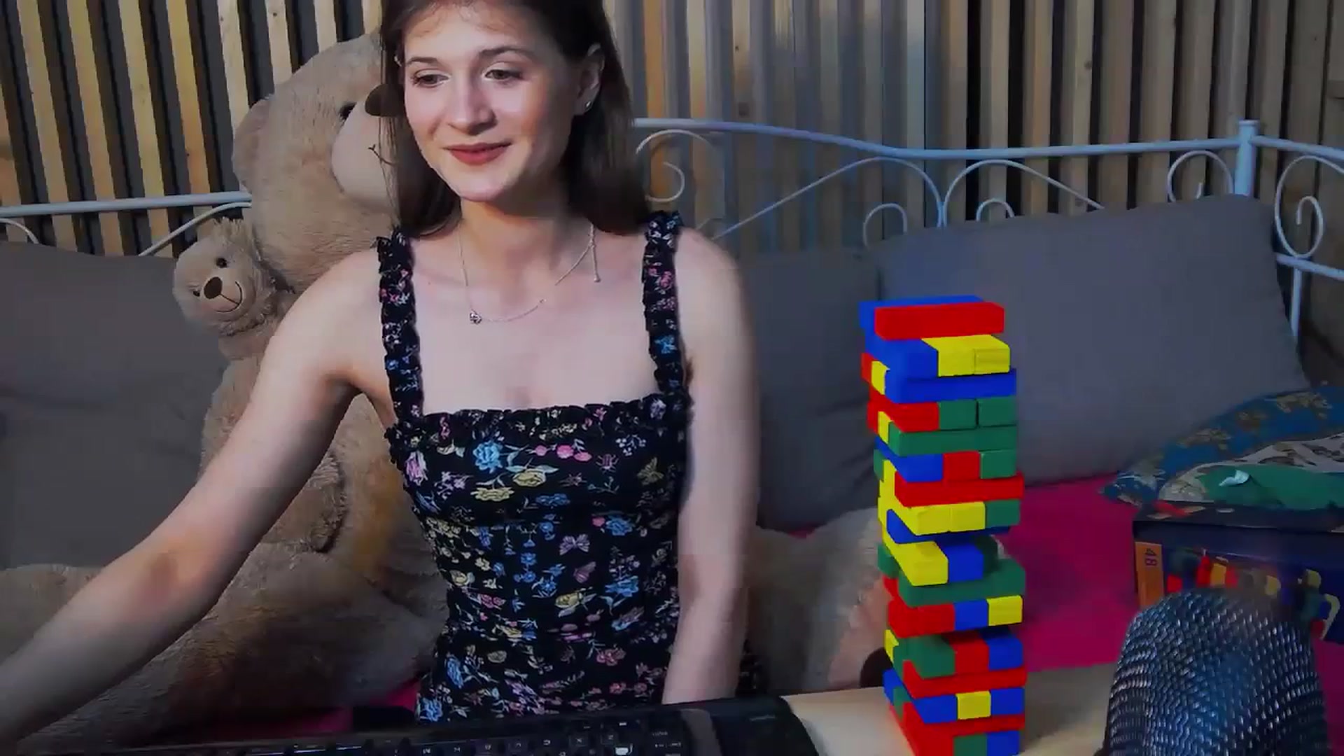 Gallery image thumbnail from LeslieKat's myfreecams stream on, 01/22/2024, 20:26 image 12 of 20