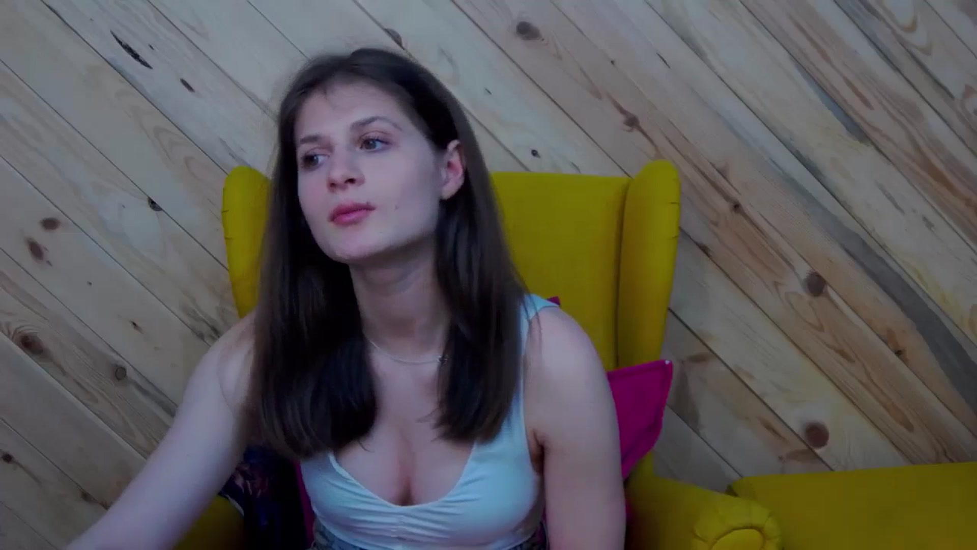 Gallery image thumbnail from LeslieKat's myfreecams stream on, 03/15/2024, 24:37 image 11 of 20