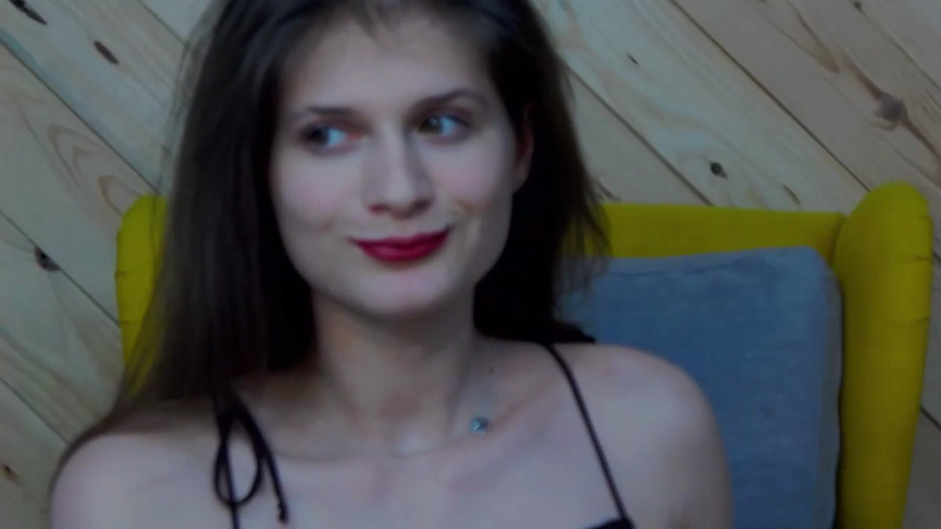 Gallery image thumbnail from LeslieKat's myfreecams stream on, 03/16/2024, 21:29 image 18 of 20