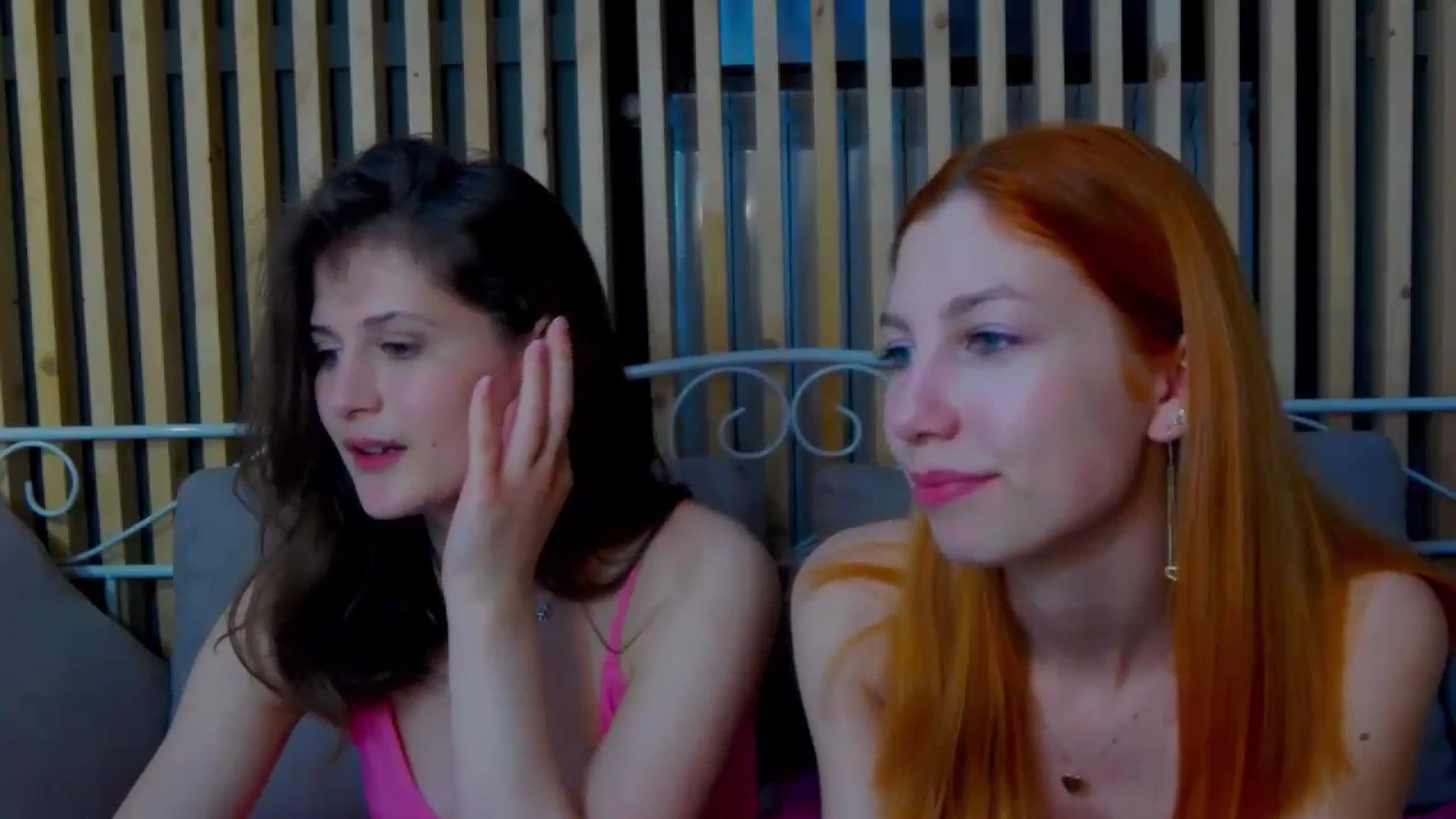 Gallery image thumbnail from LeslieKat's myfreecams stream on, 03/31/2024, 24:40 image 15 of 20
