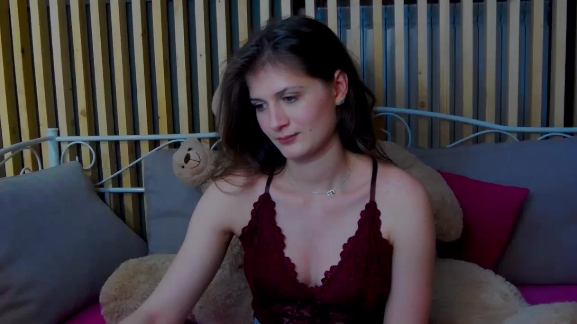 Gallery image thumbnail from LeslieKat's myfreecams stream on, 03/31/2024, 21:49 image 4 of 20