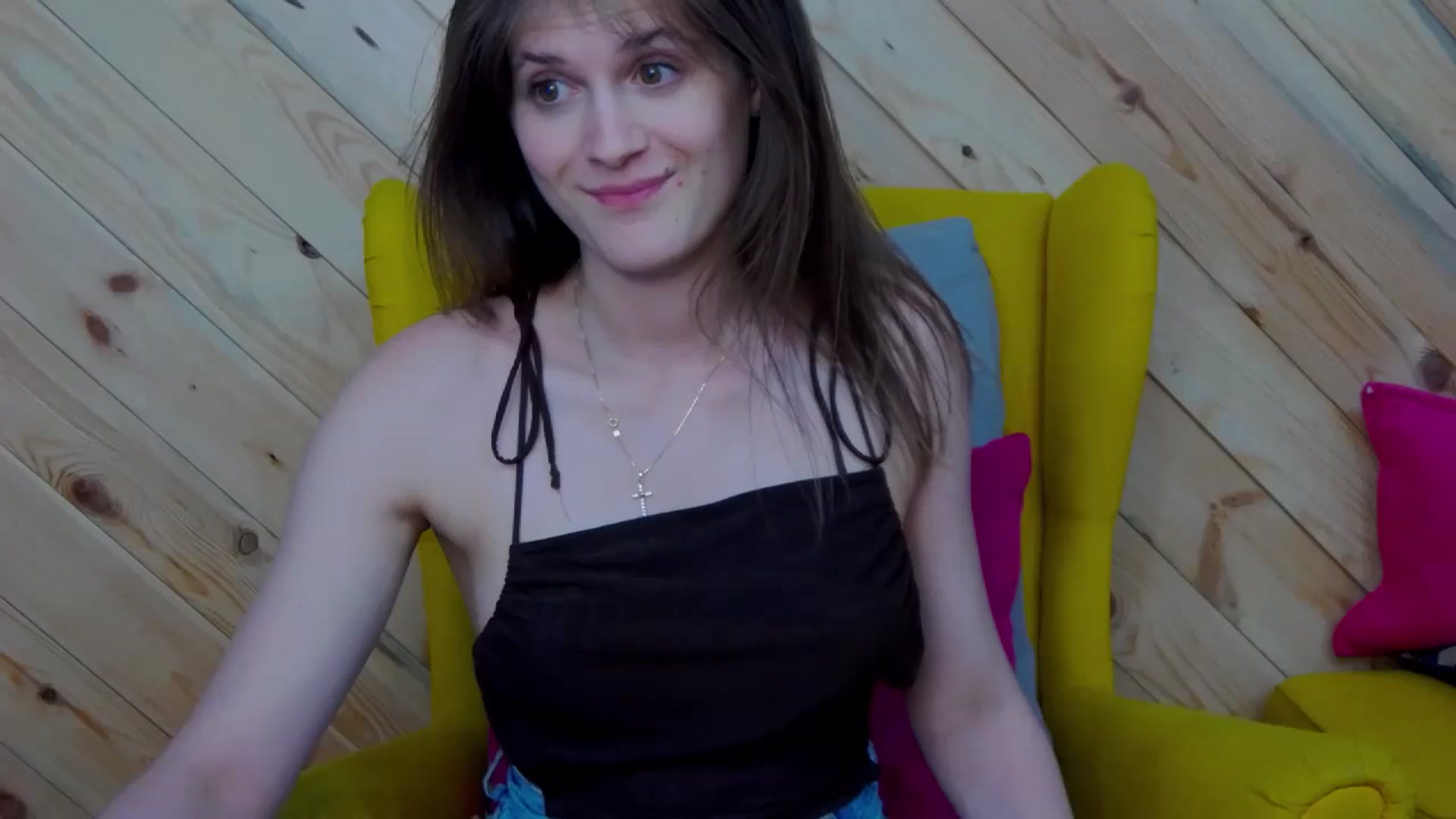 Gallery image thumbnail from LeslieKat's myfreecams stream on, 04/12/2024, 18:13 image 11 of 20