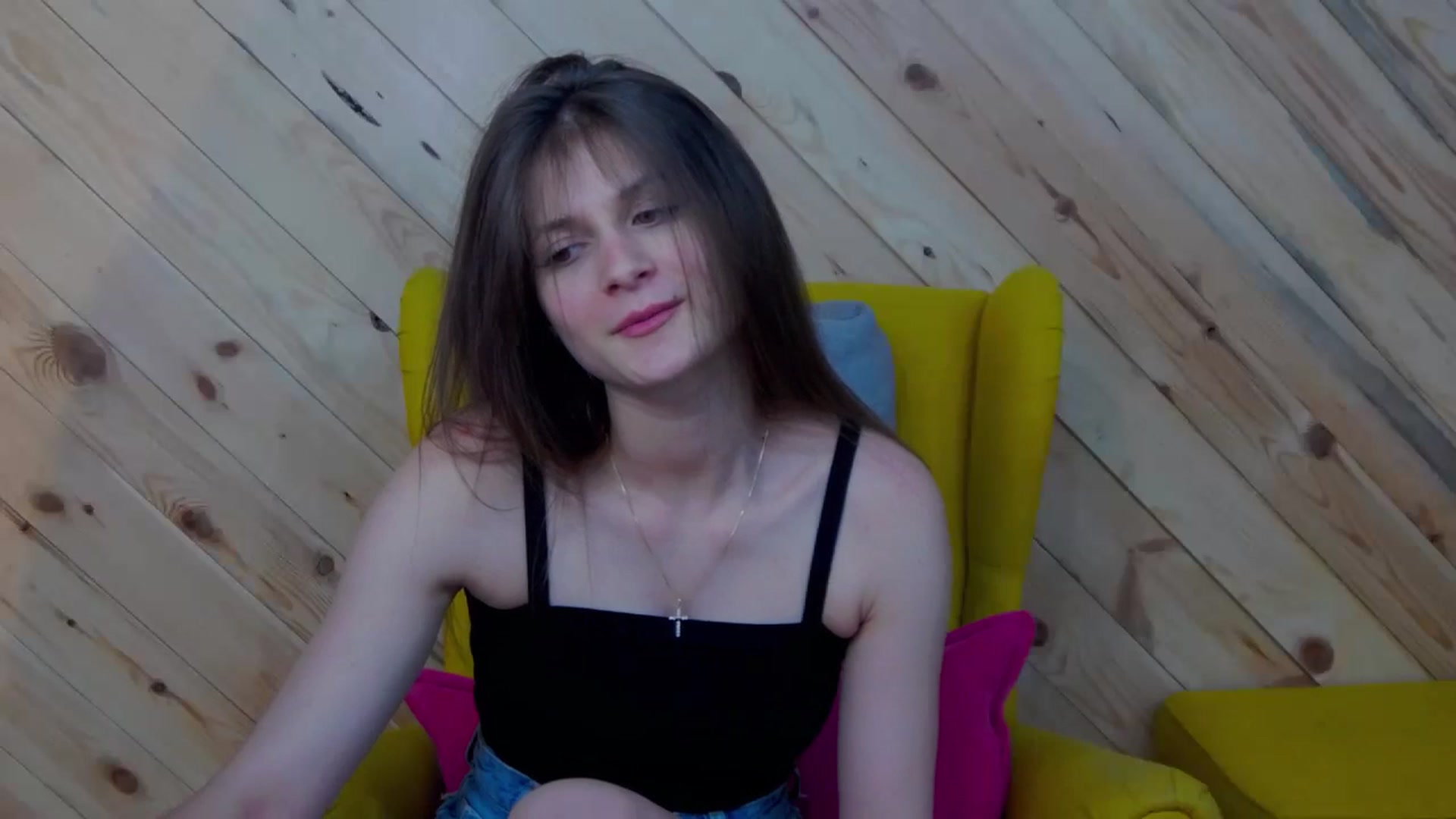 Gallery image thumbnail from LeslieKat's myfreecams stream on, 04/21/2024, 18:38 image 11 of 20