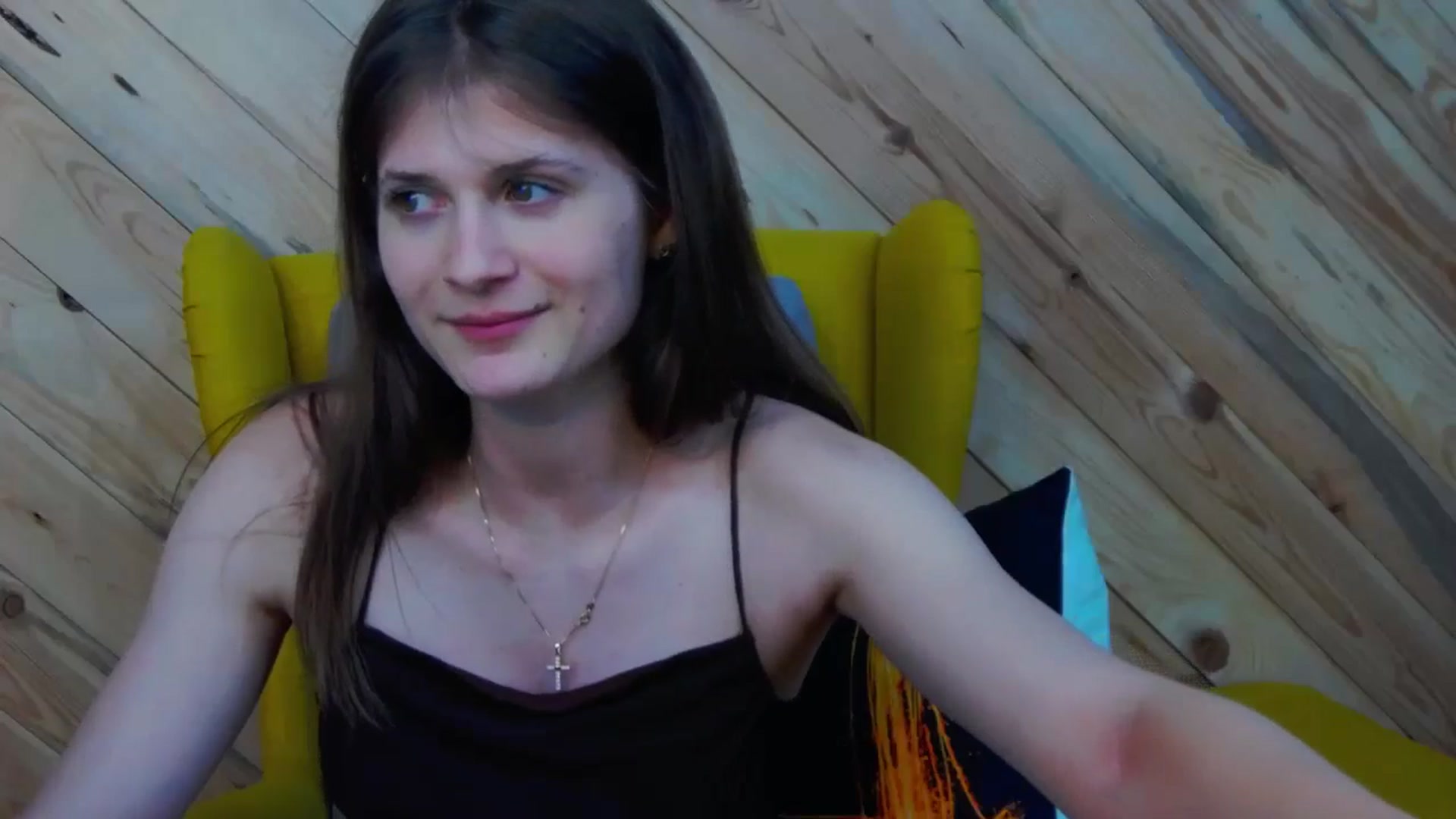 Gallery image thumbnail from LeslieKat's myfreecams stream on, 05/03/2024, 22:35 image 8 of 20