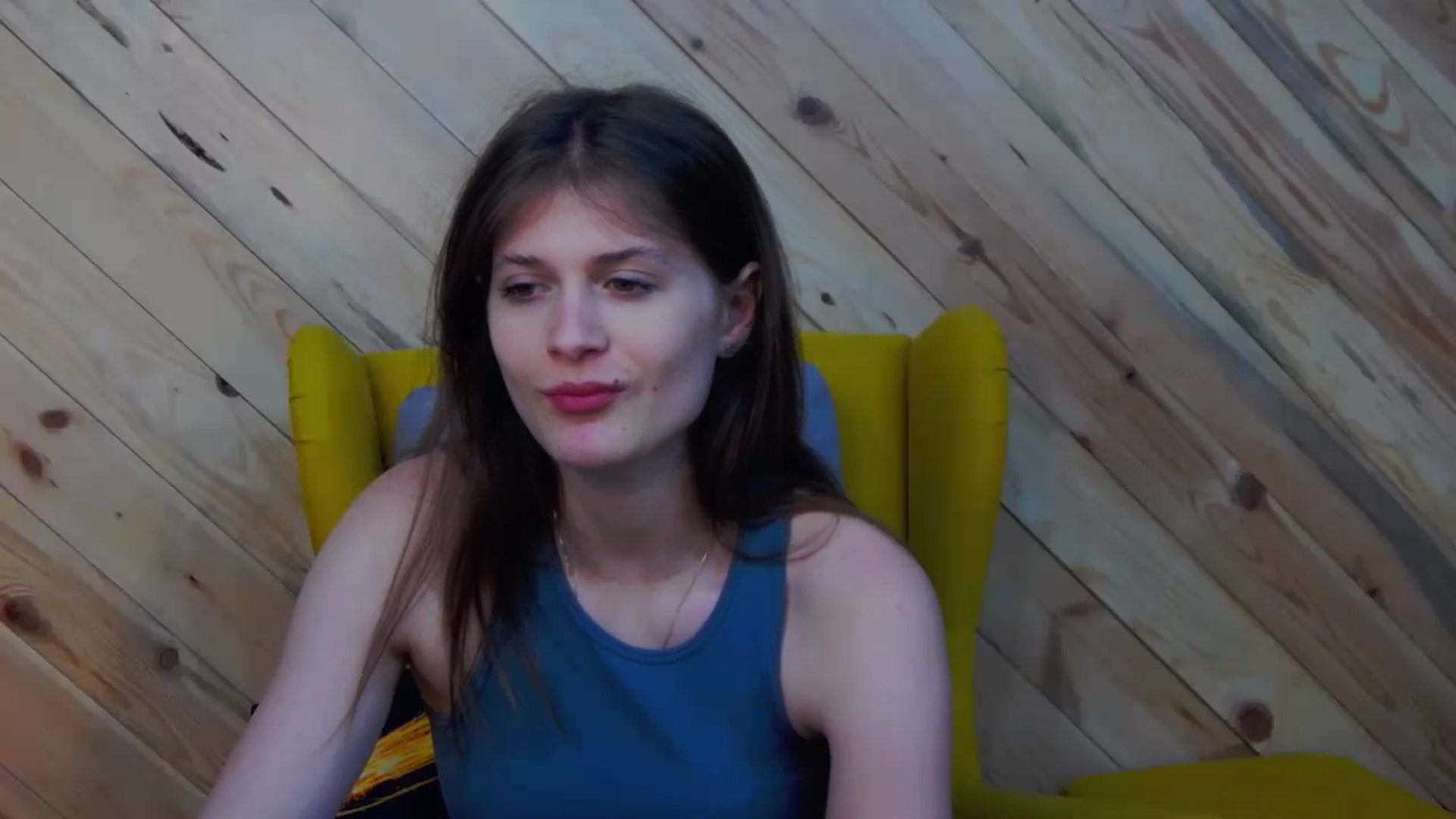 Gallery image thumbnail from LeslieKat's myfreecams stream on, 05/04/2024, 17:31 image 3 of 20
