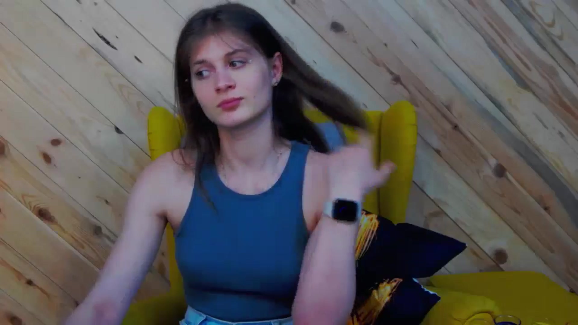 Gallery image thumbnail from LeslieKat's myfreecams stream on, 05/04/2024, 21:54 image 7 of 20