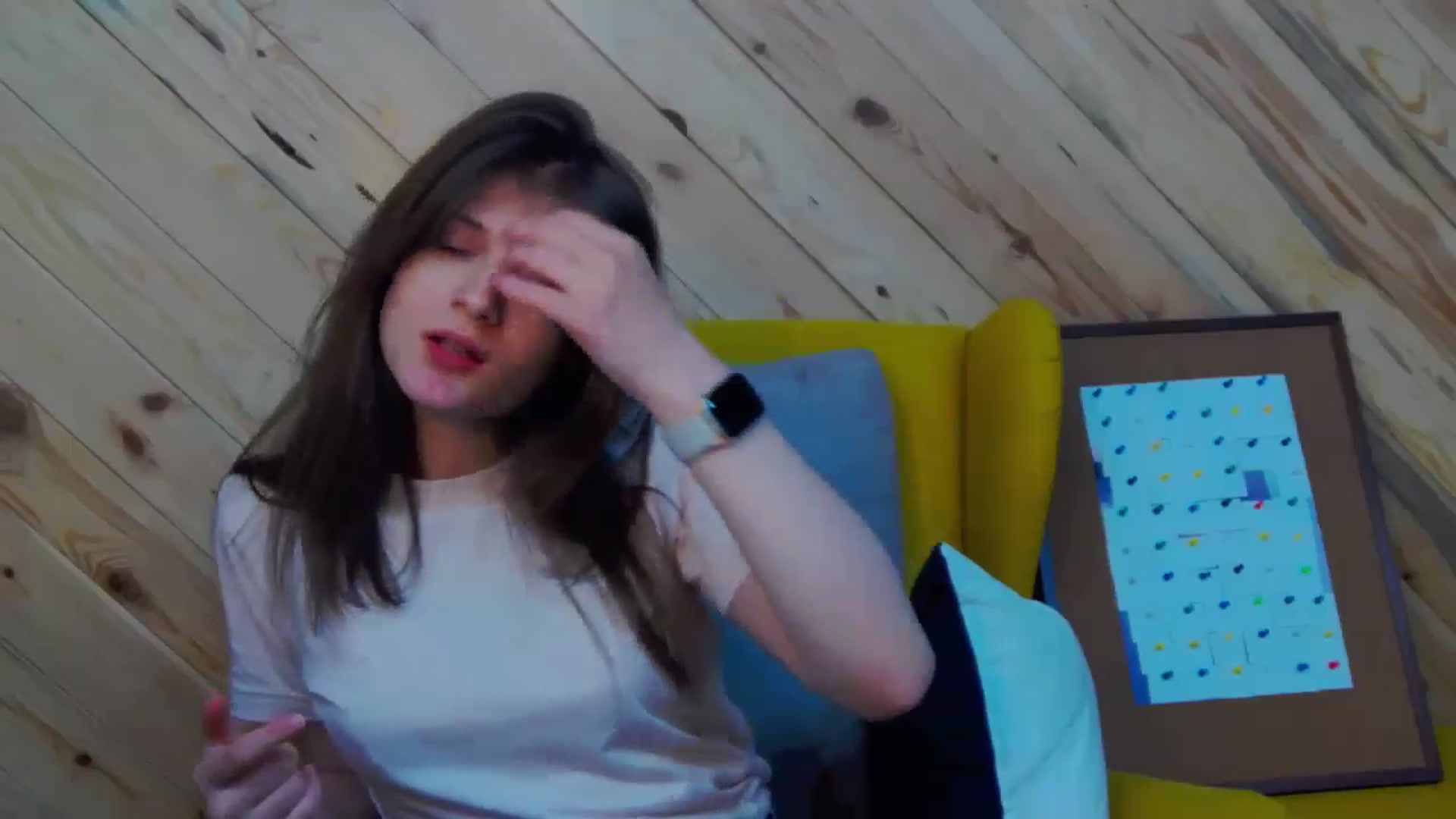Gallery image thumbnail from LeslieKat's myfreecams stream on, 05/05/2024, 19:51 image 3 of 20
