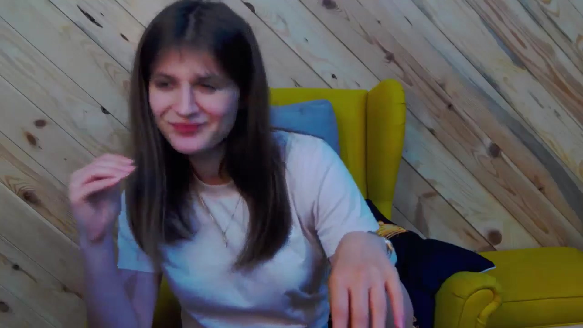 Gallery image thumbnail from LeslieKat's myfreecams stream on, 05/05/2024, 22:41 image 16 of 20