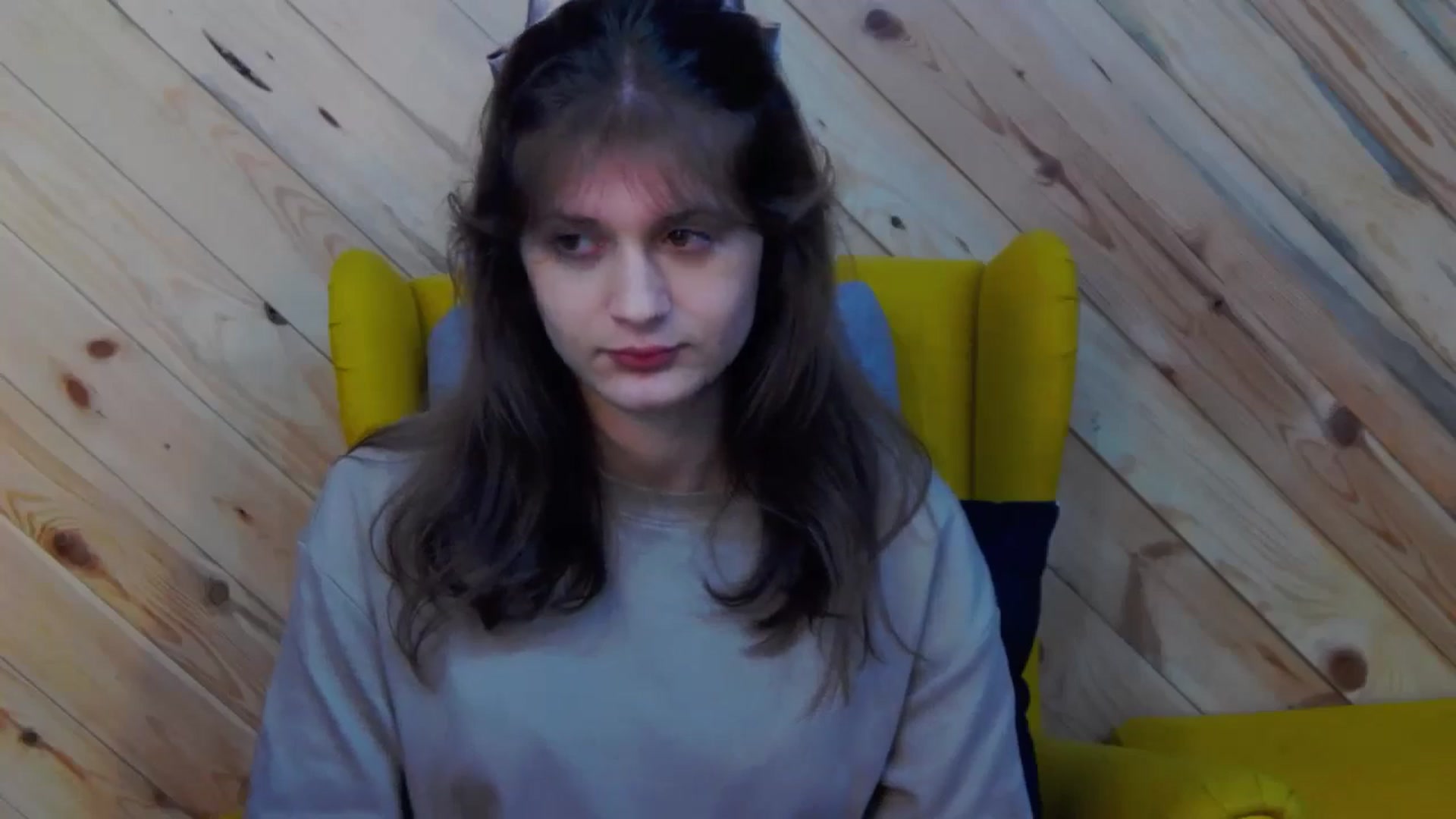 Gallery image thumbnail from LeslieKat's myfreecams stream on, 05/06/2024, 18:00 image 8 of 20