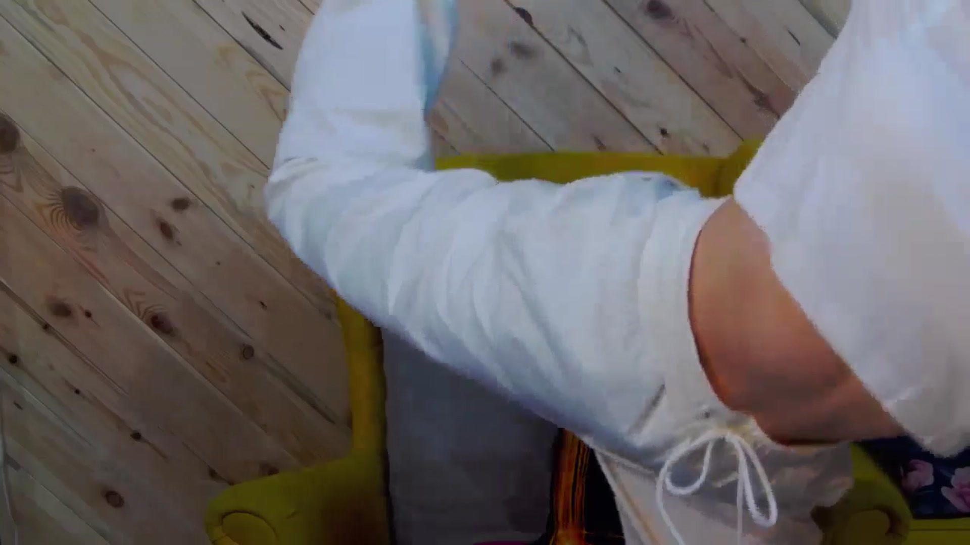 Gallery image thumbnail from LeslieKat's myfreecams stream on, 05/07/2024, 17:31 image 10 of 20