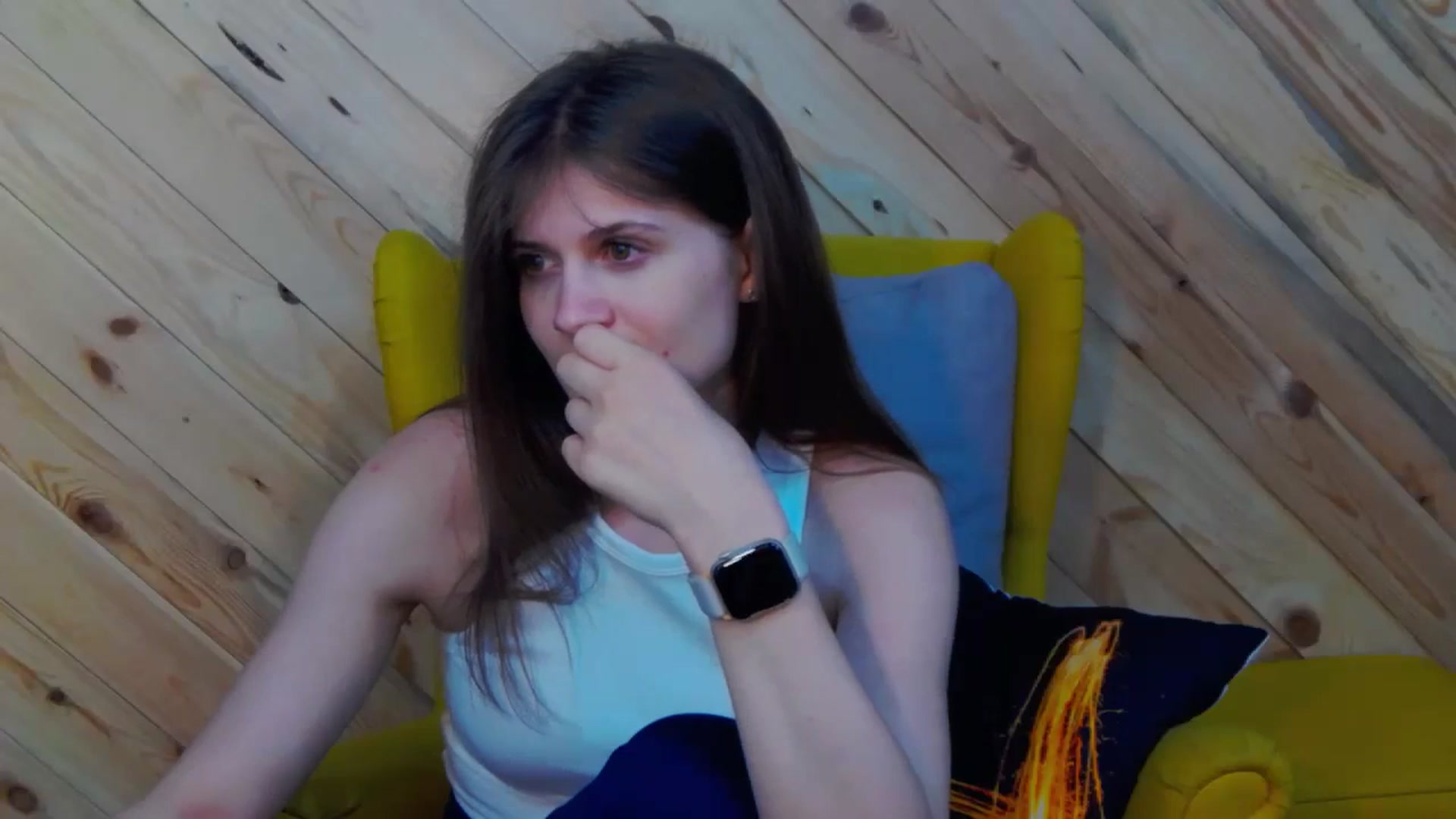 Gallery image thumbnail from LeslieKat's myfreecams stream on, 05/09/2024, 24:14 image 13 of 20