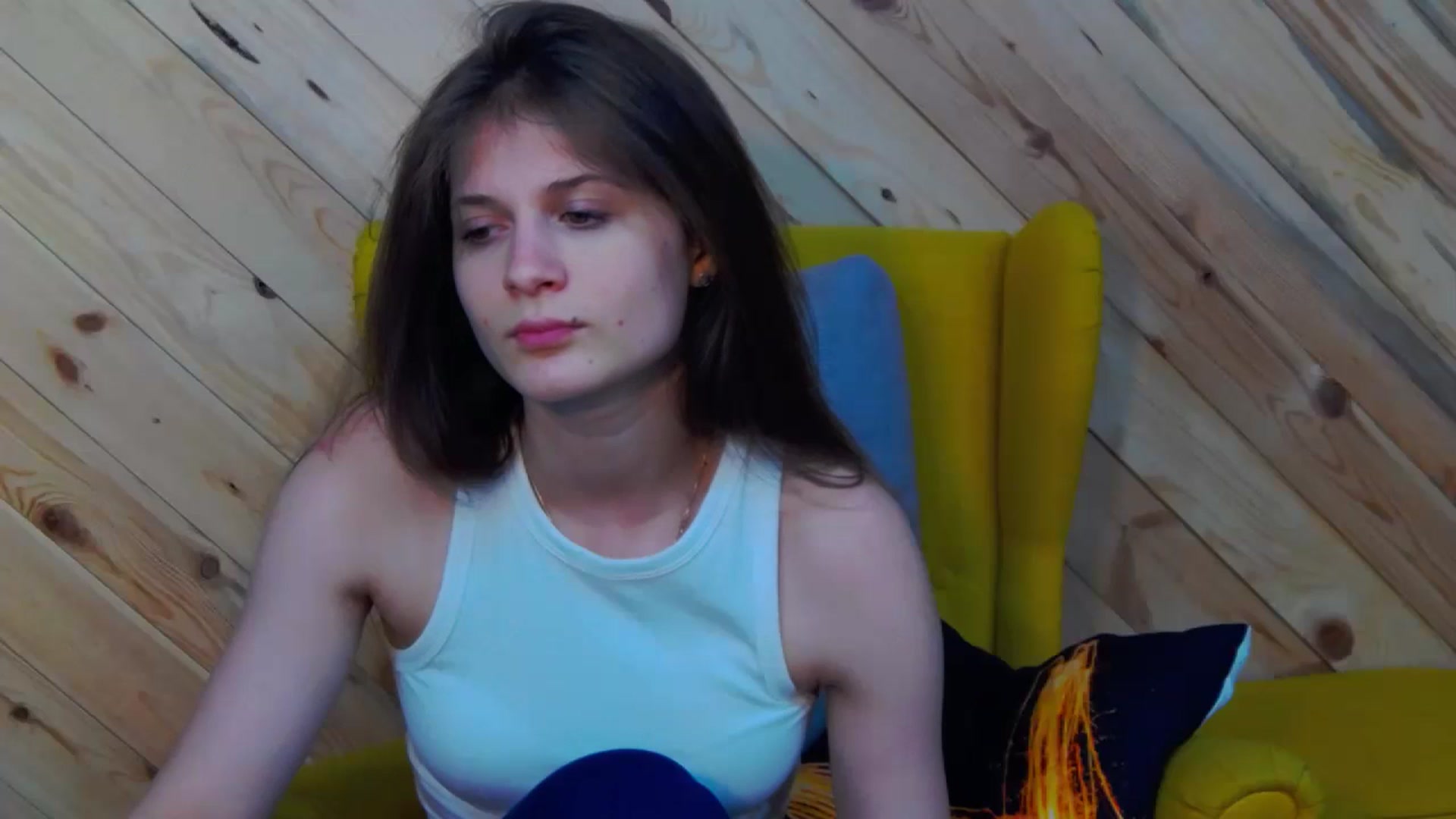 Gallery image thumbnail from LeslieKat's myfreecams stream on, 05/09/2024, 24:14 image 10 of 20