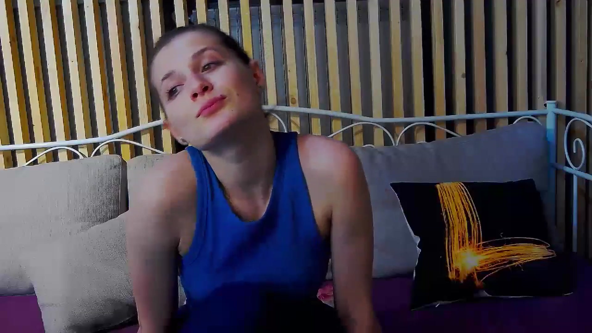 Gallery image thumbnail from LeslieKat's myfreecams stream on, 05/13/2024, 22:28 image 13 of 20