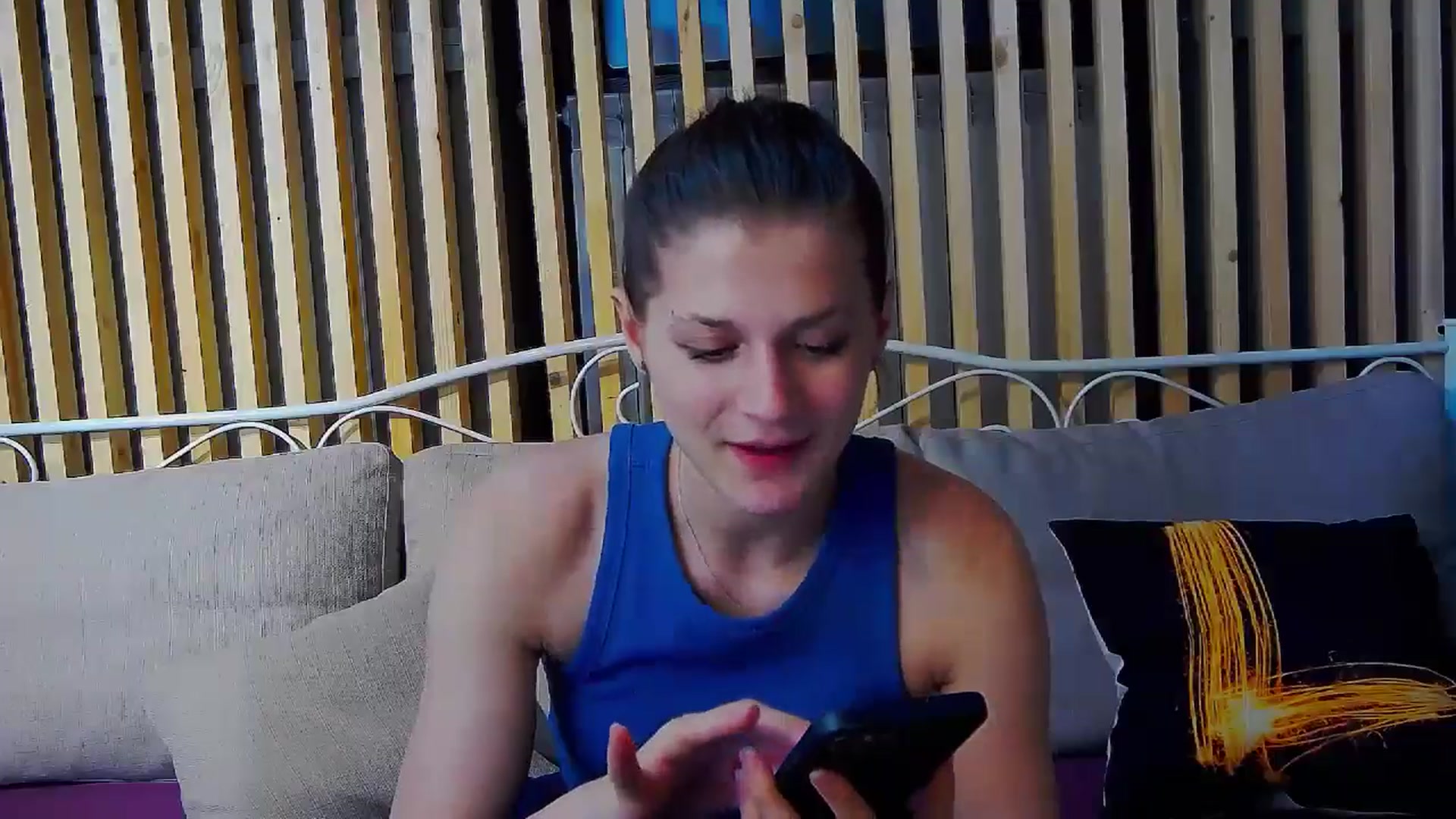 Gallery image thumbnail from LeslieKat's myfreecams stream on, 05/13/2024, 22:28 image 4 of 20
