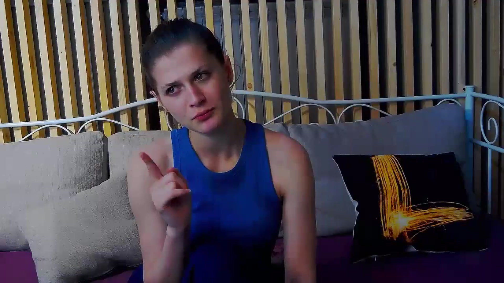 Gallery image thumbnail from LeslieKat's myfreecams stream on, 05/13/2024, 22:28 image 12 of 20