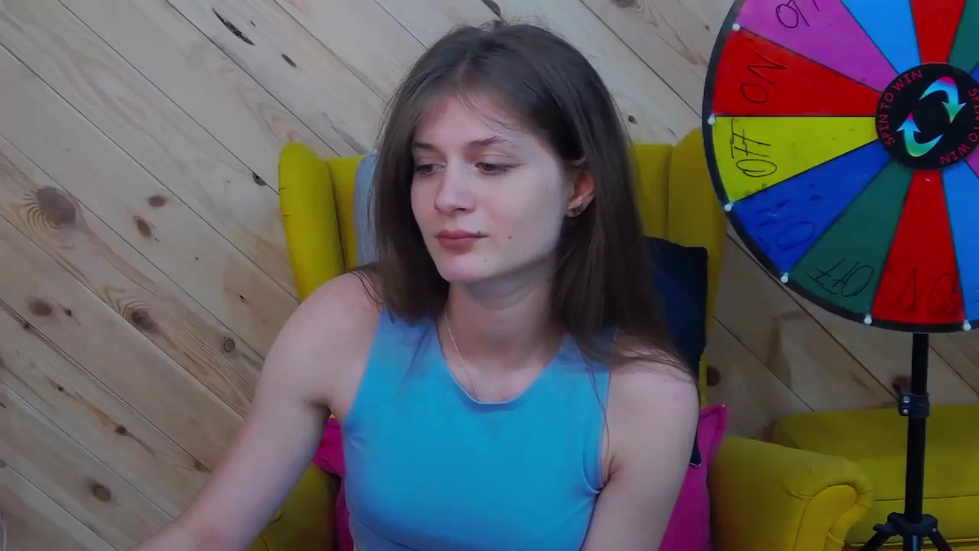 Gallery image thumbnail from LeslieKat's myfreecams stream on, 05/24/2024, 18:19 image 11 of 20