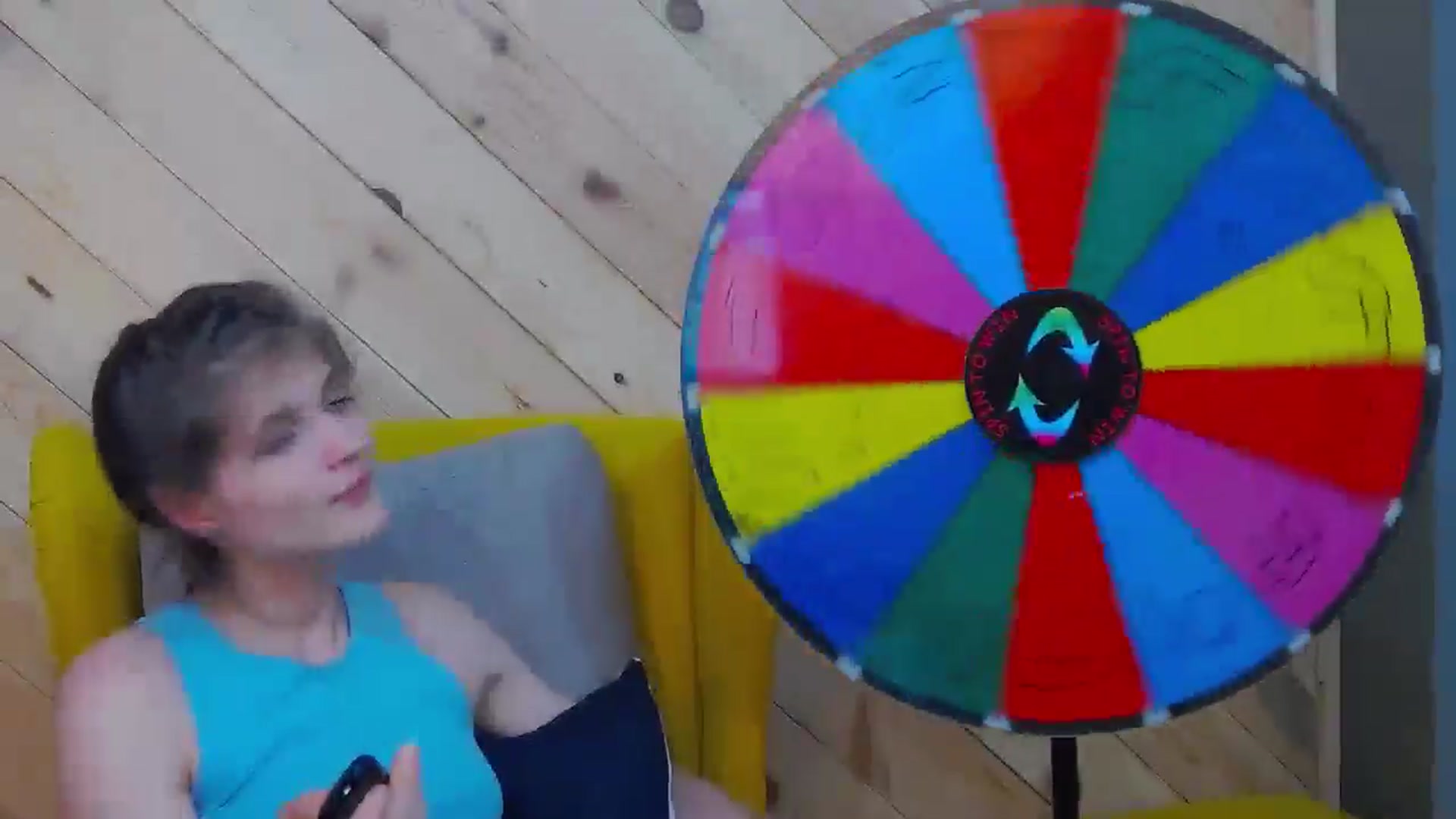 Gallery image thumbnail from LeslieKat's myfreecams stream on, 05/24/2024, 23:38 image 19 of 20