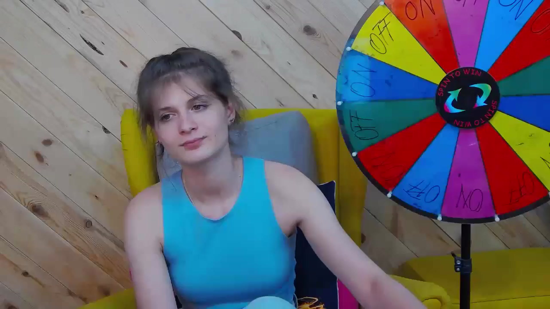 Gallery image thumbnail from LeslieKat's myfreecams stream on, 05/24/2024, 23:38 image 18 of 20
