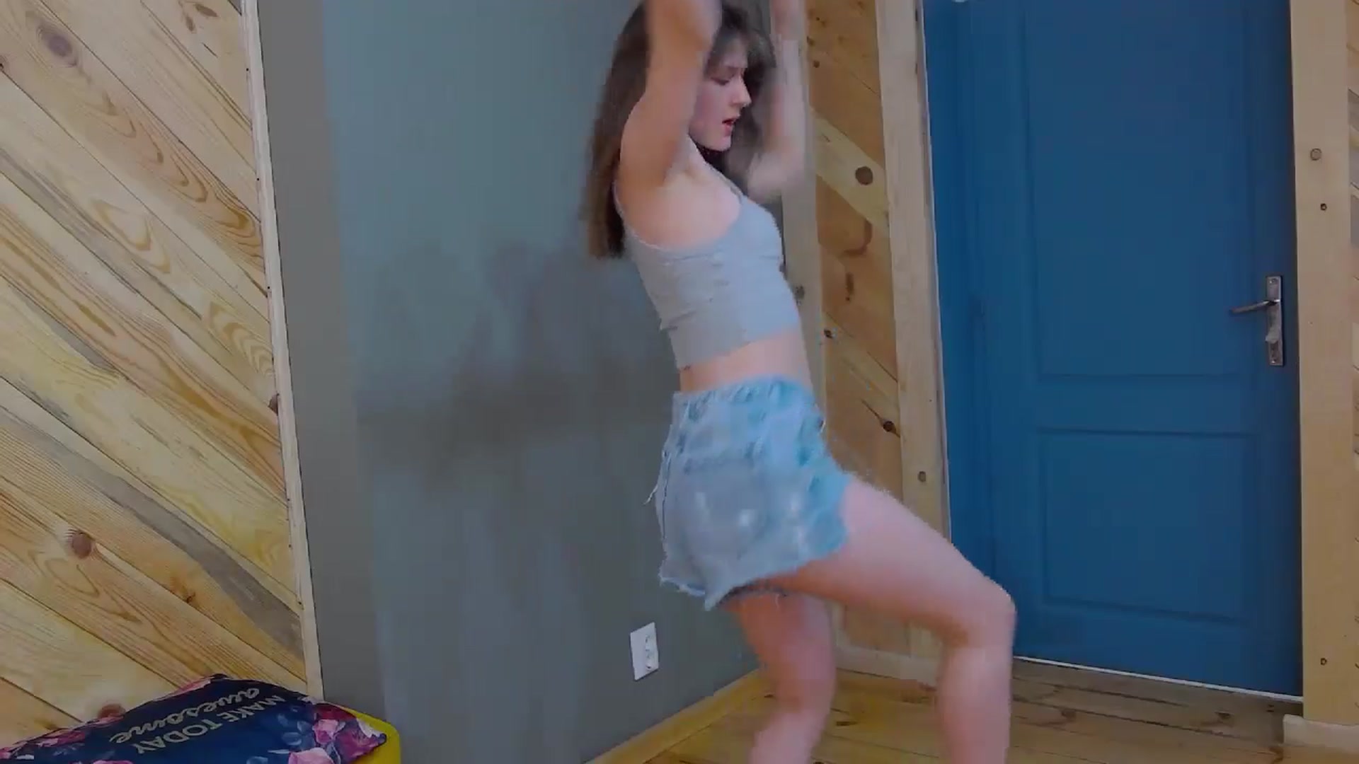 Gallery image thumbnail from LeslieKat's myfreecams stream on, 05/28/2024, 22:49 image 11 of 20