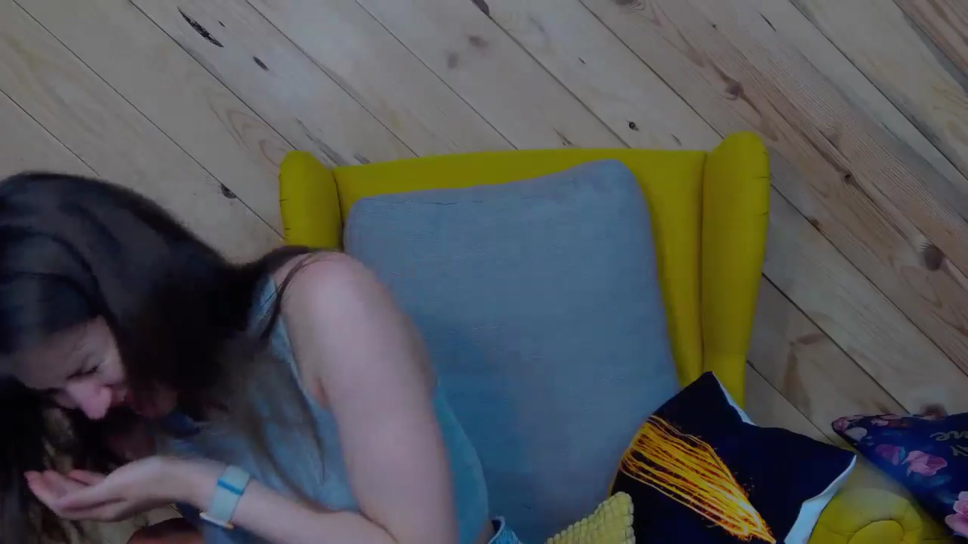 Gallery image thumbnail from LeslieKat's myfreecams stream on, 05/28/2024, 22:49 image 14 of 20